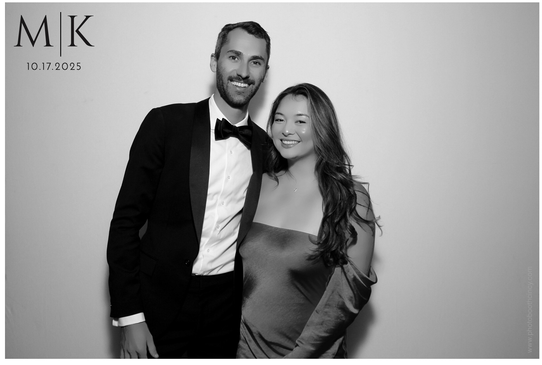 Katelin & Matthew  | View more photos from the event at gallery.photoboothcincy.com/u/PhotoBoothCincy/Katelin-Matthew