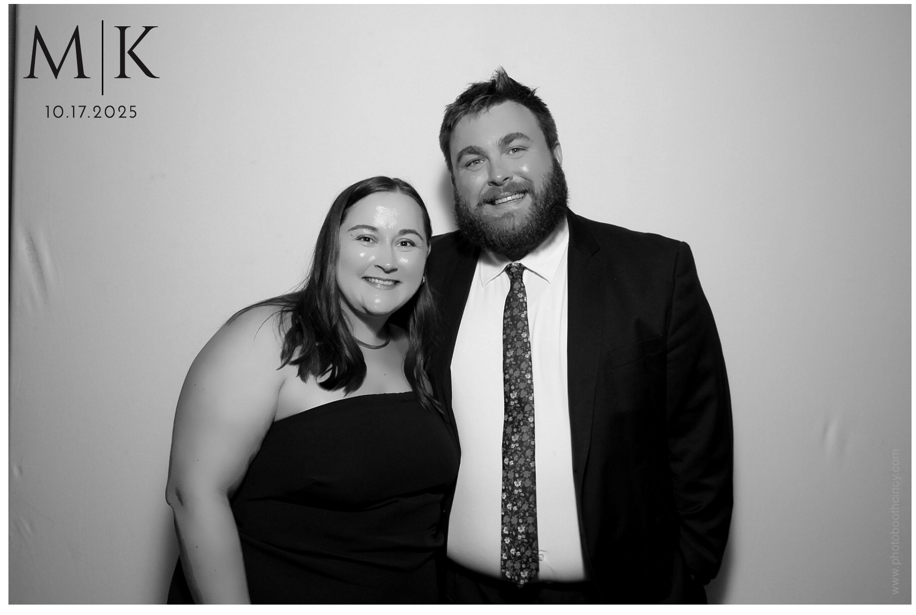 Katelin & Matthew  | View more photos from the event at gallery.photoboothcincy.com/u/PhotoBoothCincy/Katelin-Matthew