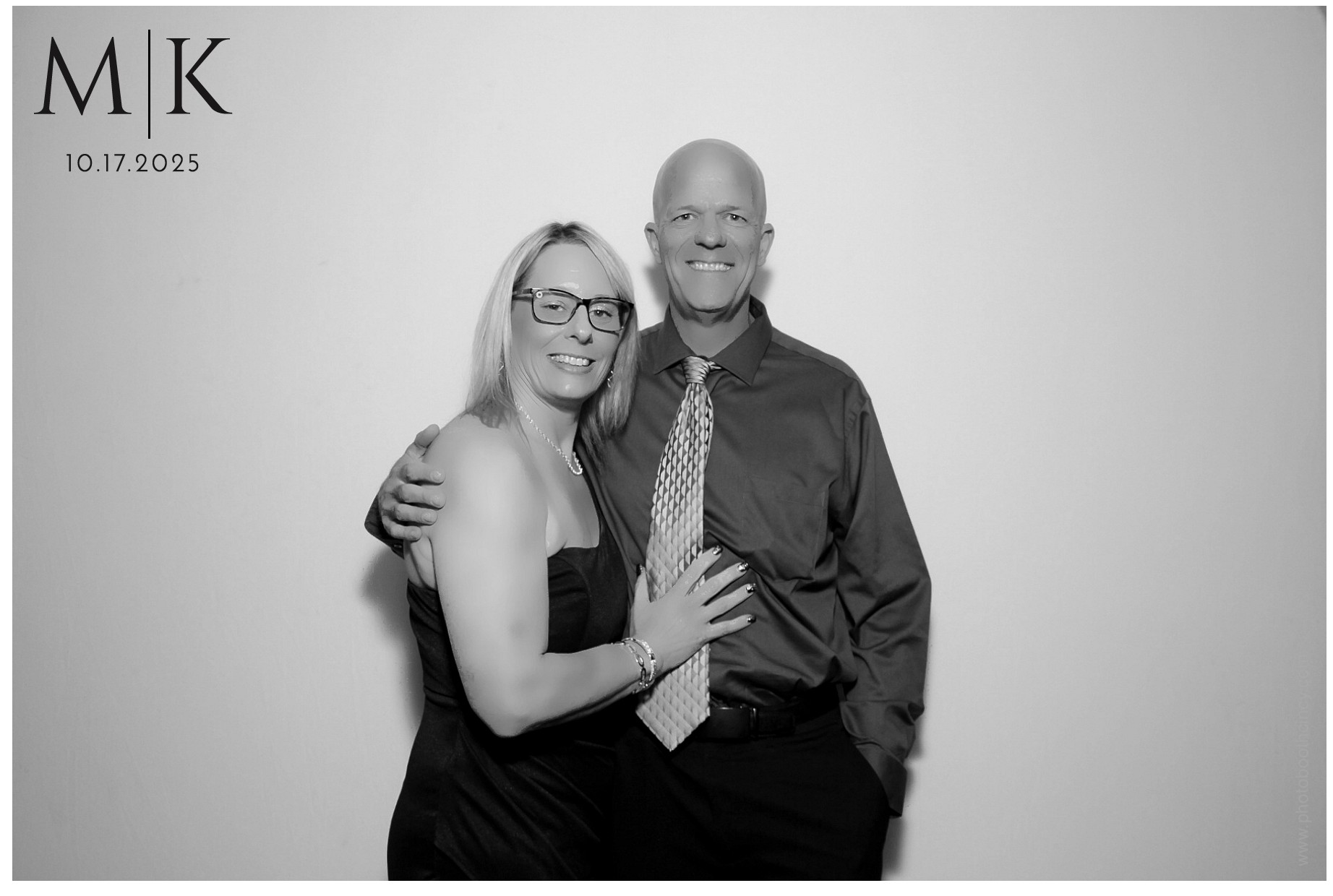 Katelin & Matthew  | View more photos from the event at gallery.photoboothcincy.com/u/PhotoBoothCincy/Katelin-Matthew