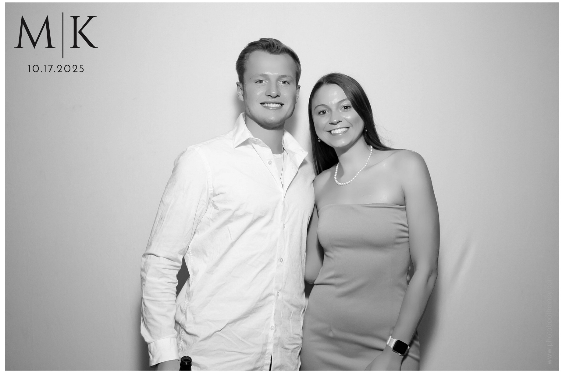 Katelin & Matthew  | View more photos from the event at gallery.photoboothcincy.com/u/PhotoBoothCincy/Katelin-Matthew