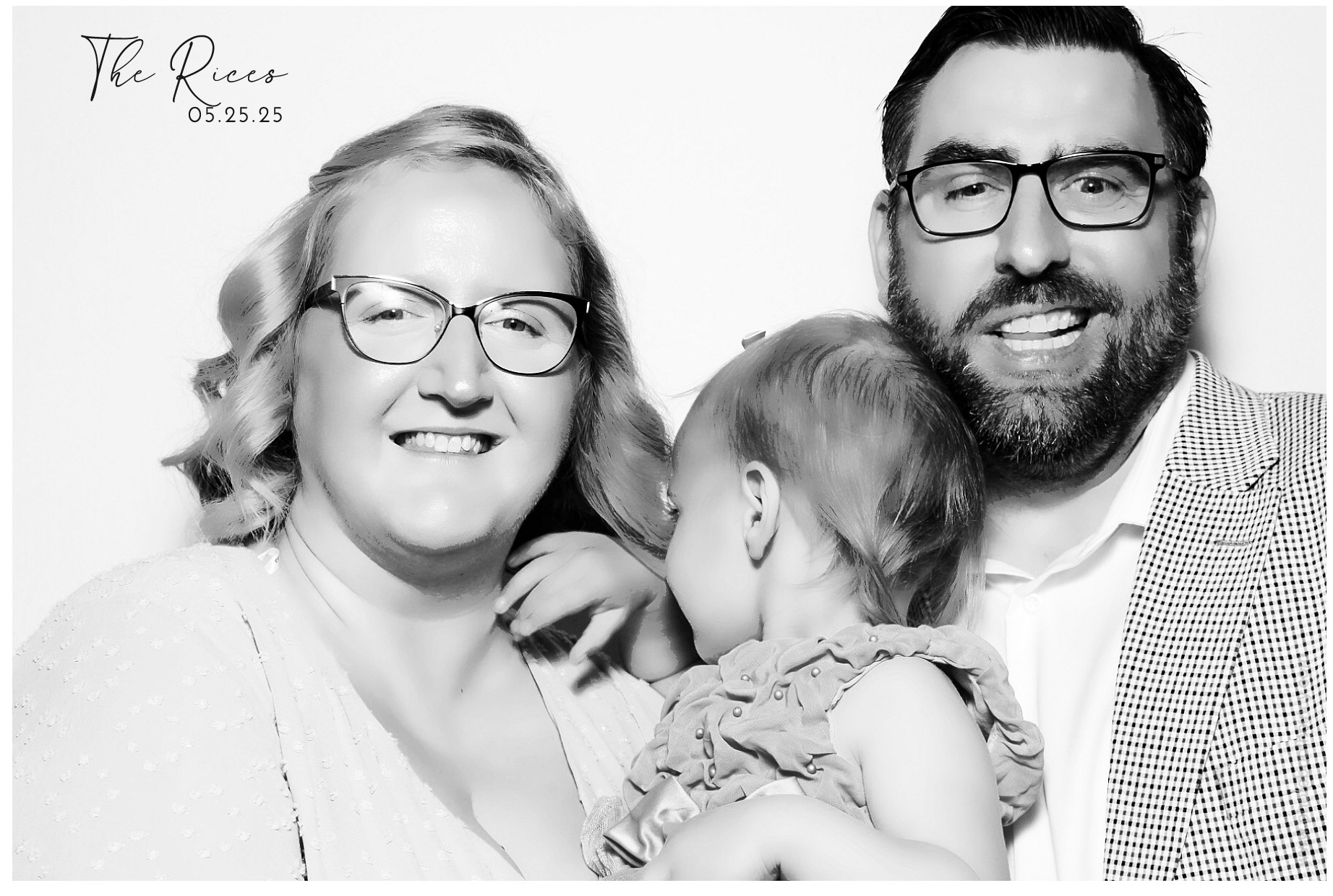 Kathleen & Chad | View more photos from the event at gallery.photoboothcincy.com/u/PhotoBoothCincy/Kathleen-Chad