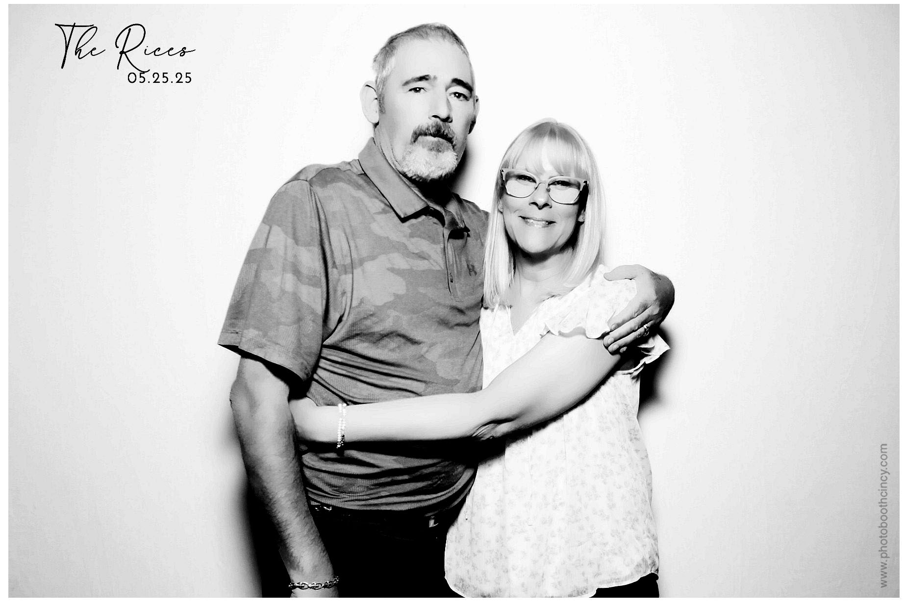 Kathleen & Chad | View more photos from the event at gallery.photoboothcincy.com/u/PhotoBoothCincy/Kathleen-Chad