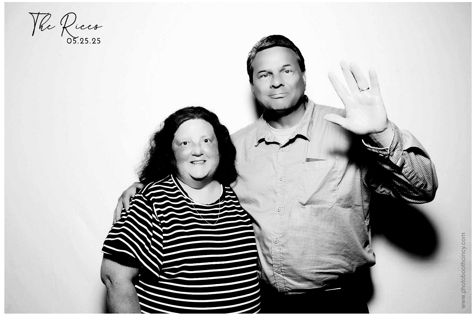Kathleen & Chad | View more photos from the event at gallery.photoboothcincy.com/u/PhotoBoothCincy/Kathleen-Chad