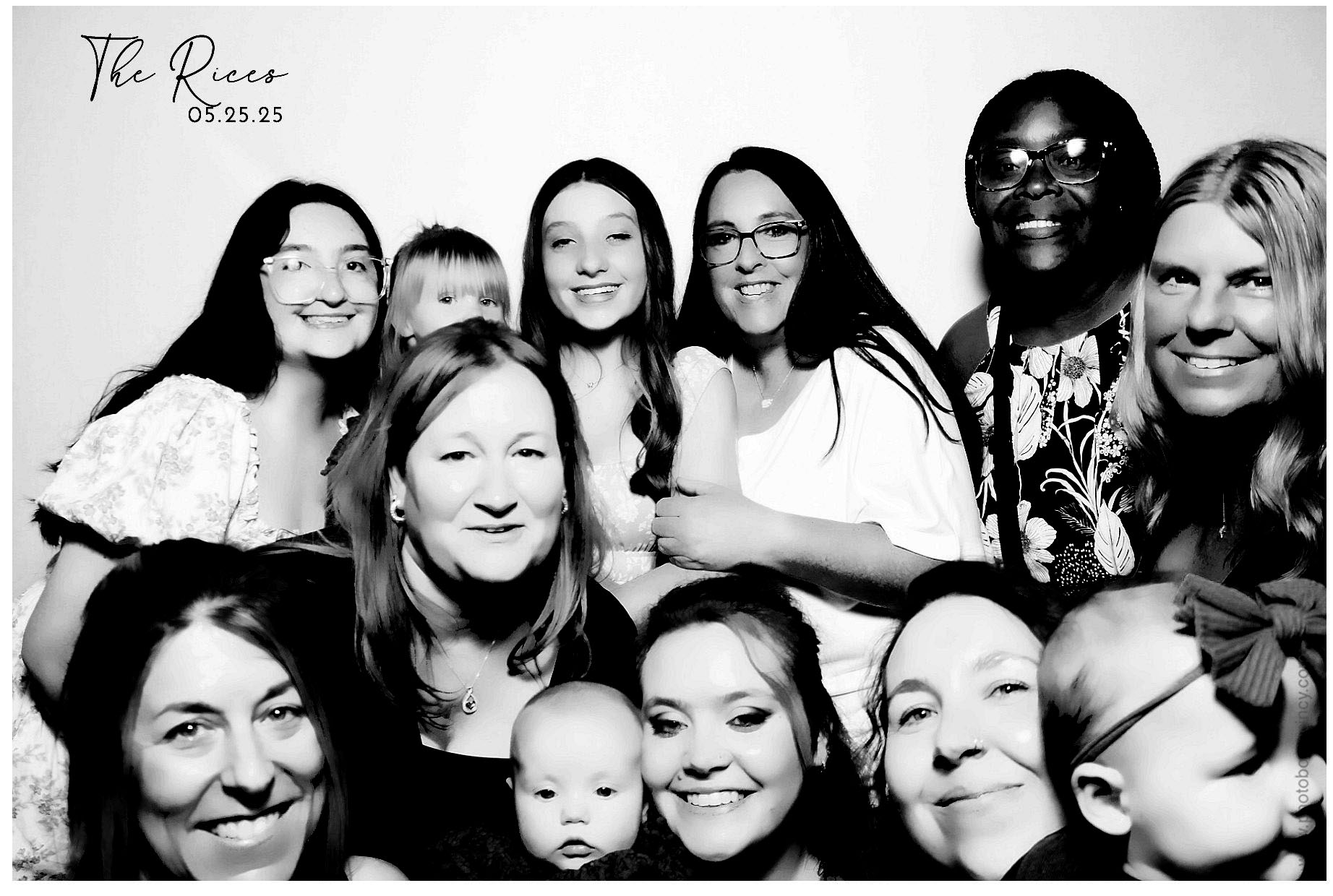 Kathleen & Chad | View more photos from the event at gallery.photoboothcincy.com/u/PhotoBoothCincy/Kathleen-Chad