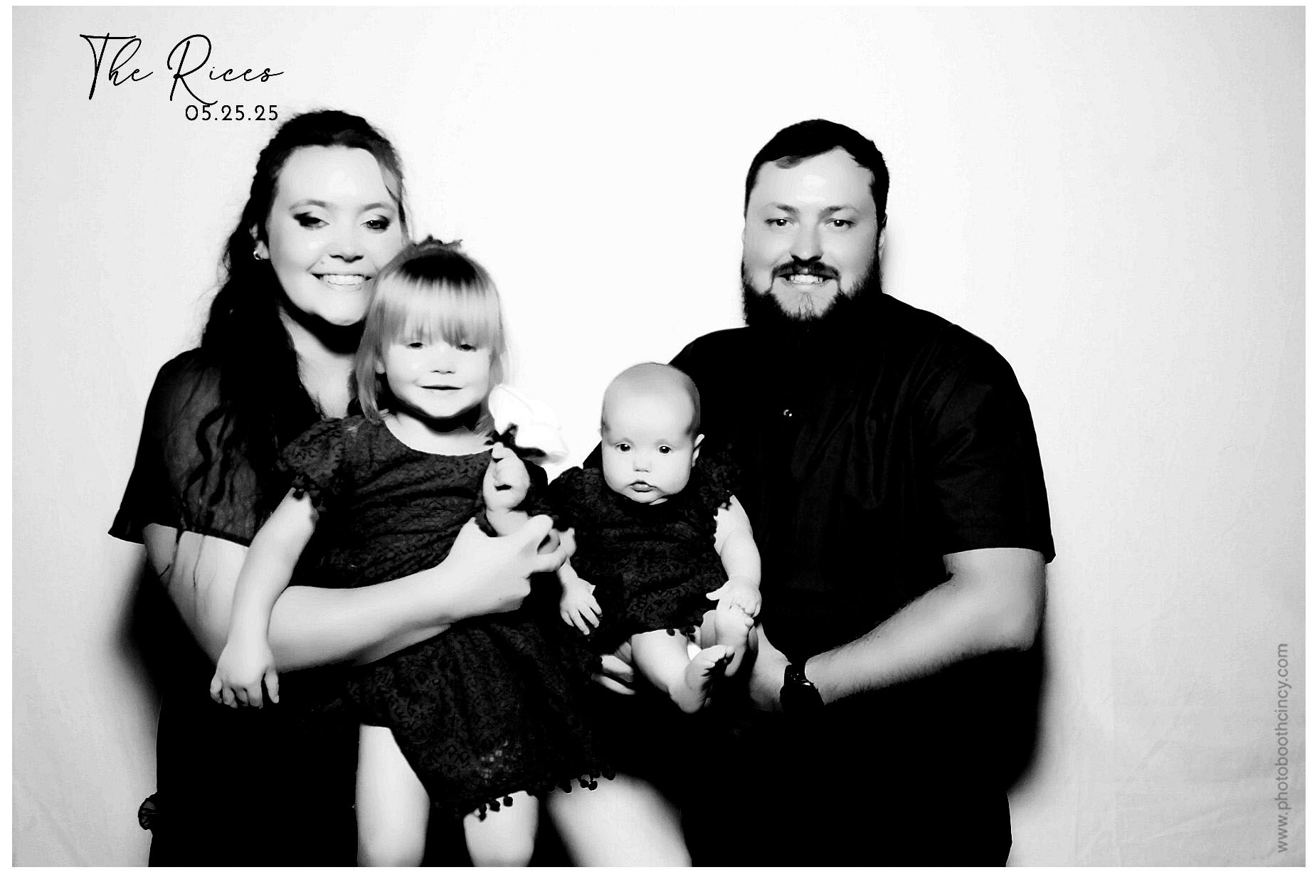 Kathleen & Chad | View more photos from the event at gallery.photoboothcincy.com/u/PhotoBoothCincy/Kathleen-Chad
