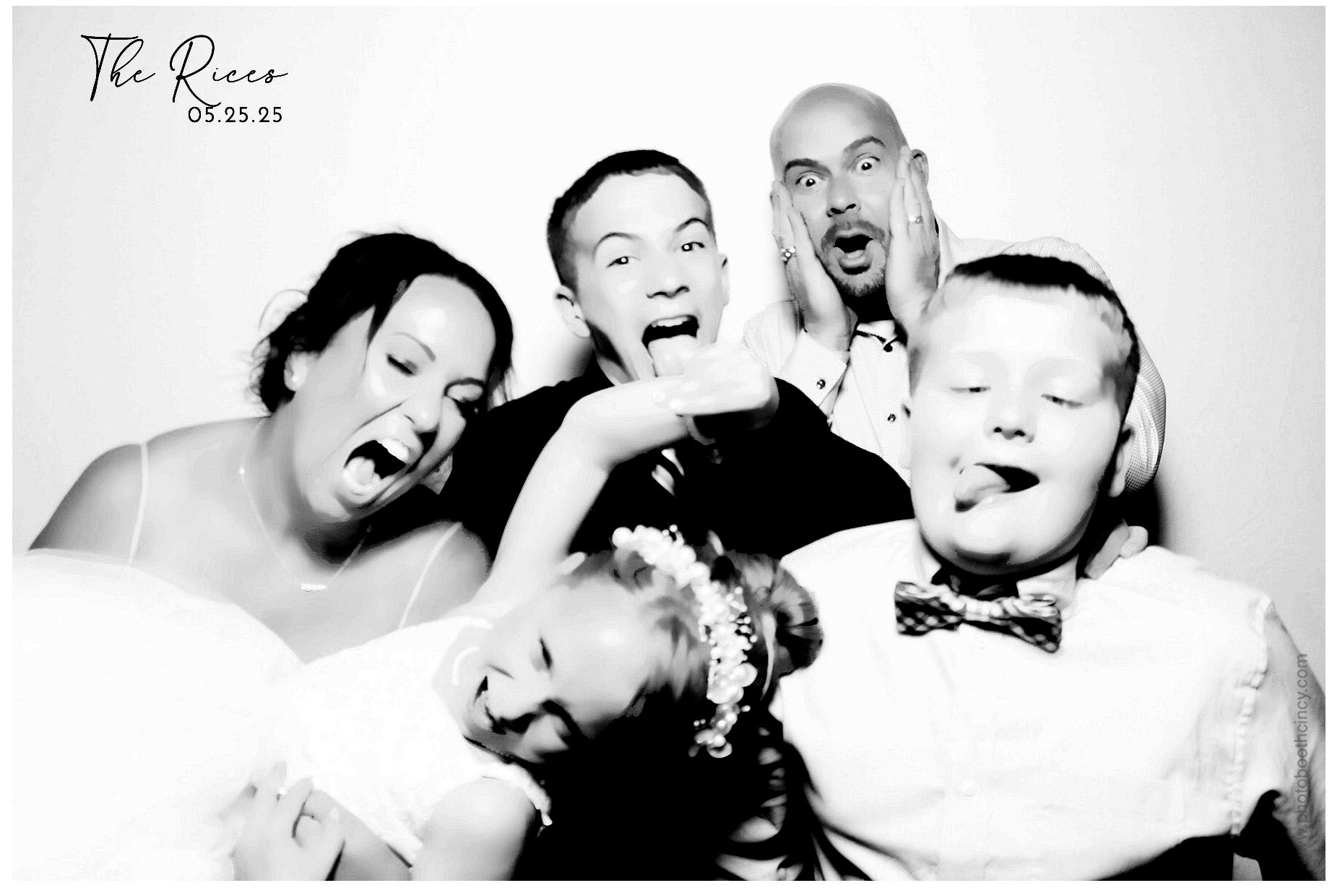 Kathleen & Chad | View more photos from the event at gallery.photoboothcincy.com/u/PhotoBoothCincy/Kathleen-Chad
