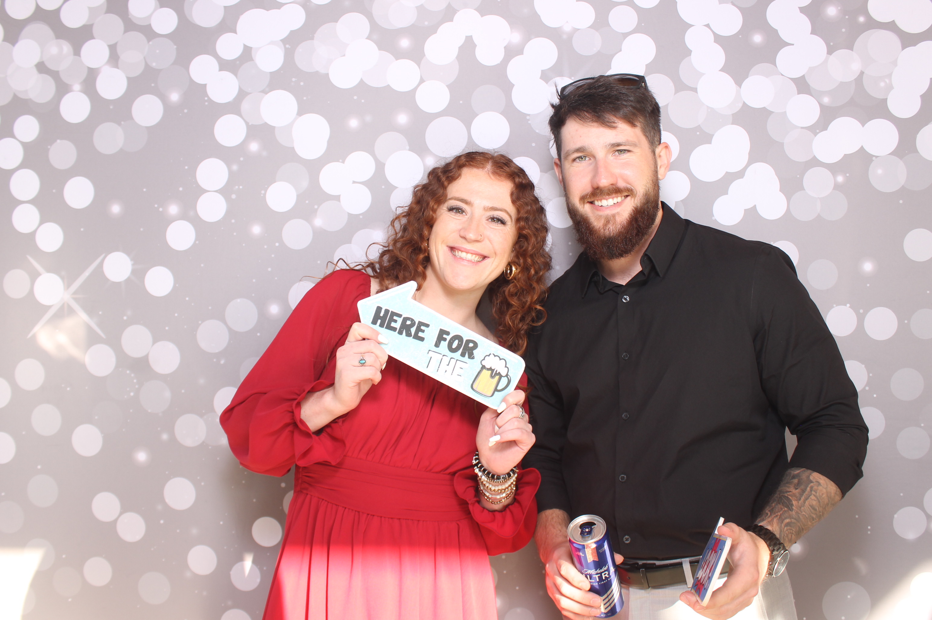 Kelsey & Christian | View more photos from the event at gallery.photoboothcincy.com/u/PhotoBoothCincy/Kelsey-Christian