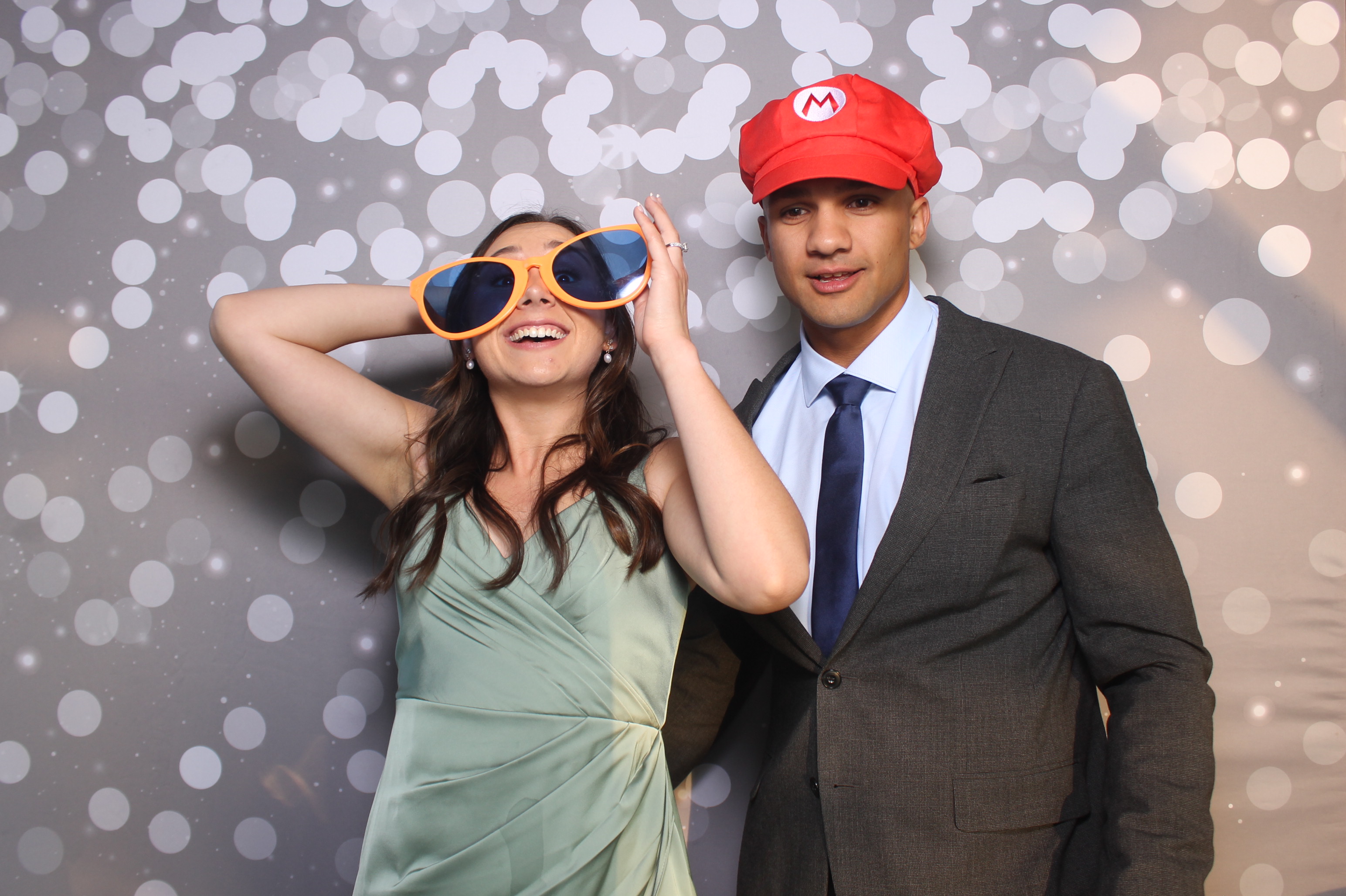 Kelsey & Christian | View more photos from the event at gallery.photoboothcincy.com/u/PhotoBoothCincy/Kelsey-Christian