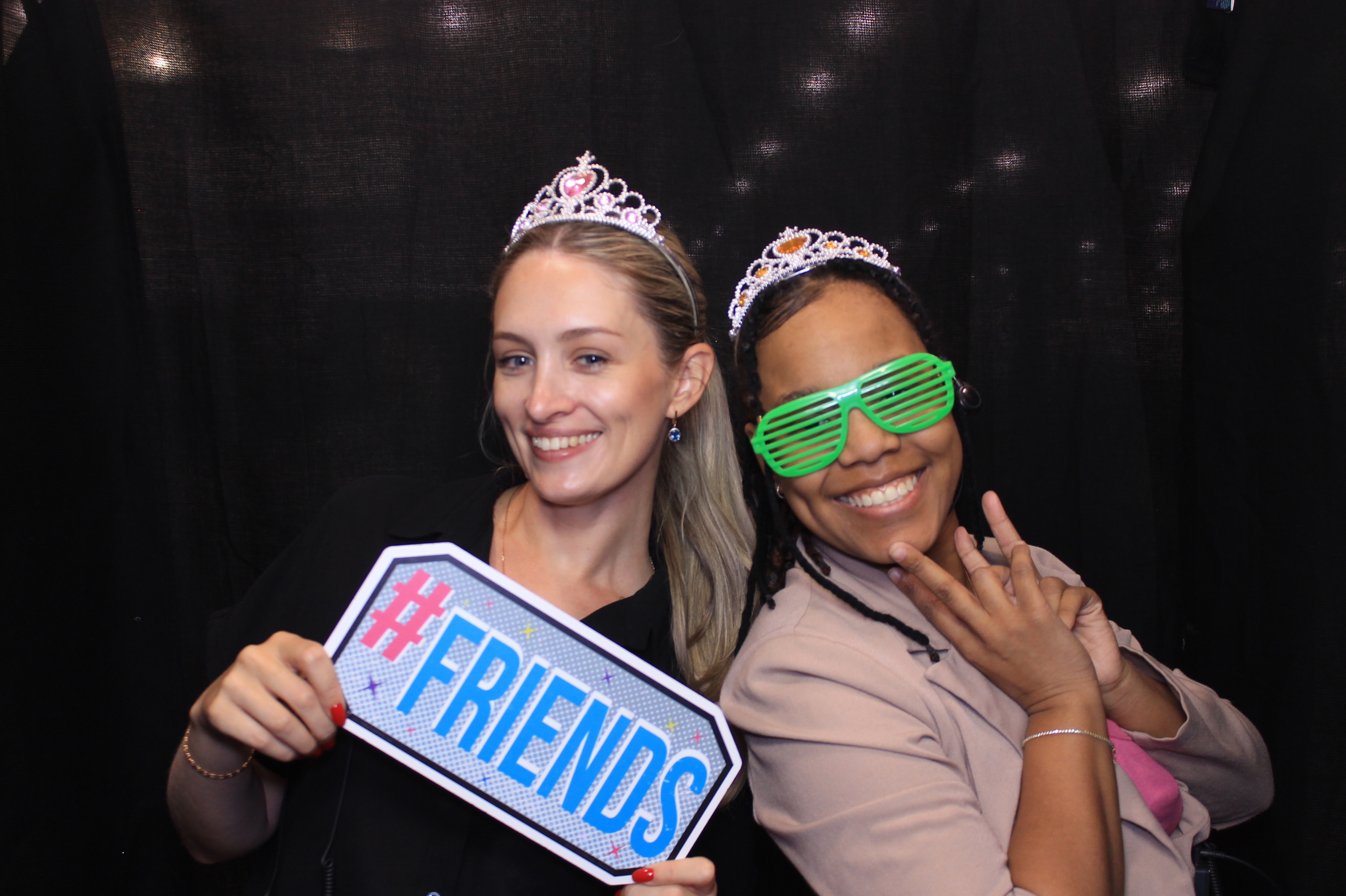 Kenwood Macys Prom Passport! | View more photos from the event at gallery.photoboothcincy.com/u/PhotoBoothCincy/Kenwood-Macys-Prom-Passport
