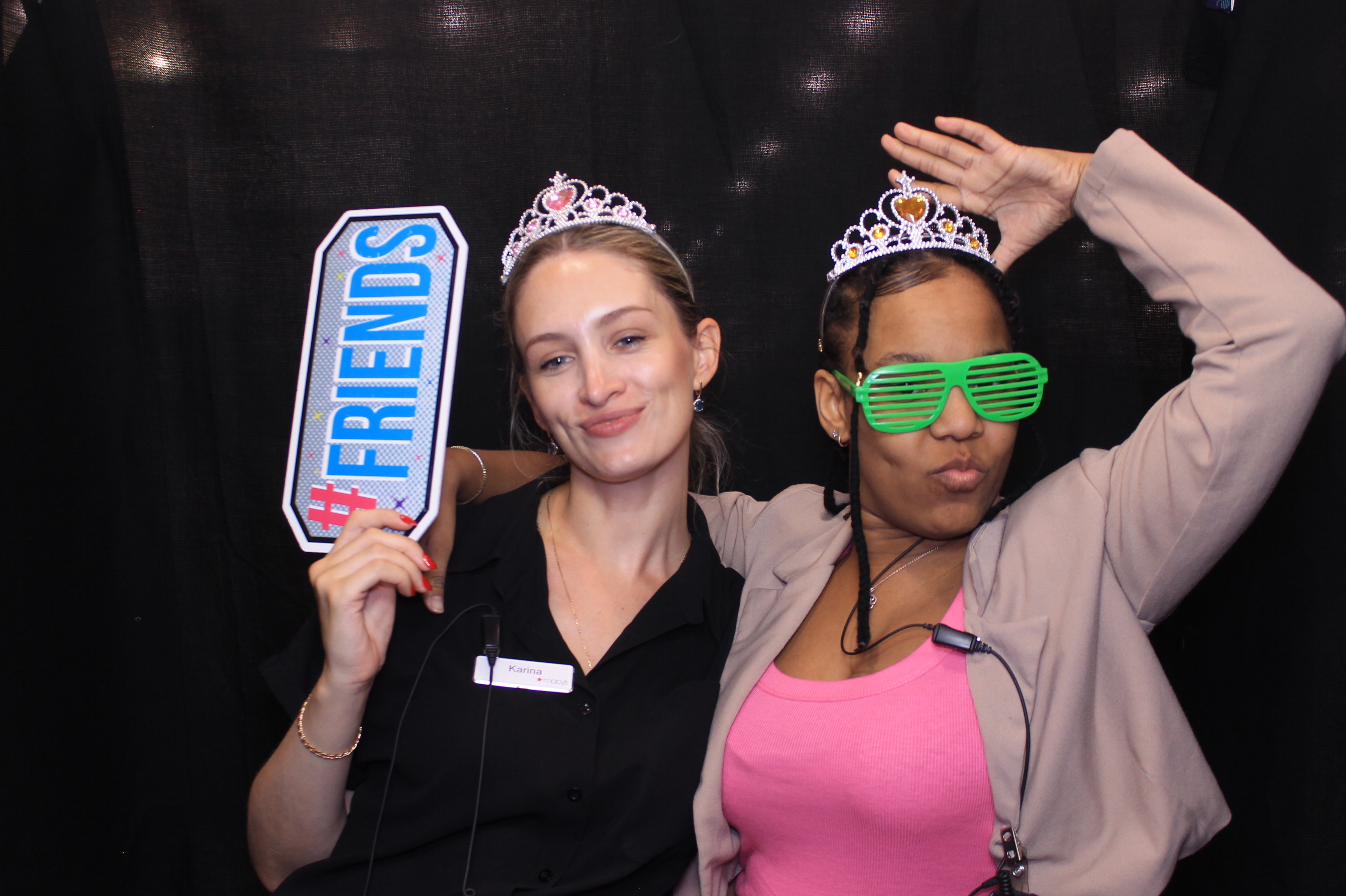 Kenwood Macys Prom Passport! | View more photos from the event at gallery.photoboothcincy.com/u/PhotoBoothCincy/Kenwood-Macys-Prom-Passport