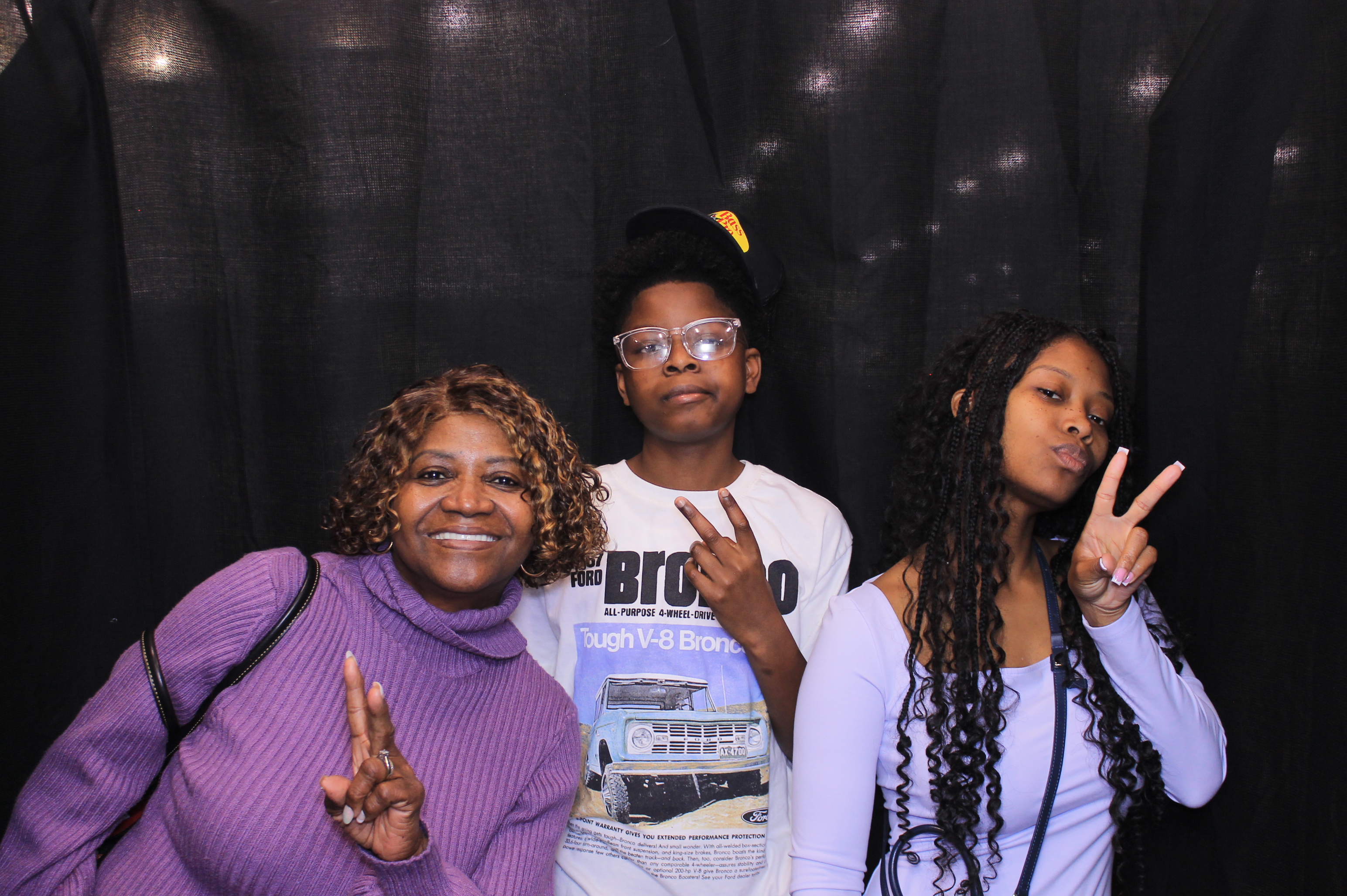 Kenwood Macys Prom Passport! | View more photos from the event at gallery.photoboothcincy.com/u/PhotoBoothCincy/Kenwood-Macys-Prom-Passport