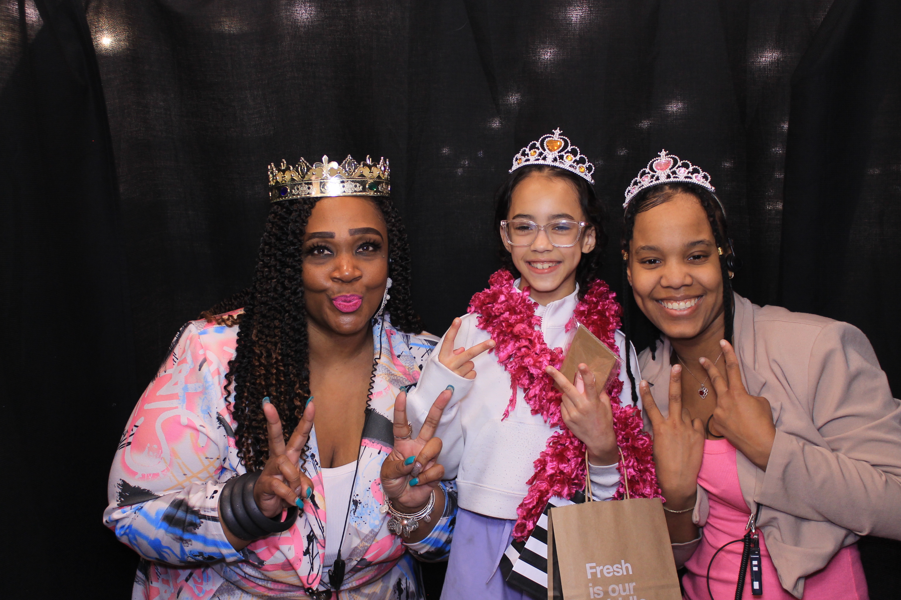 Kenwood Macys Prom Passport! | View more photos from the event at gallery.photoboothcincy.com/u/PhotoBoothCincy/Kenwood-Macys-Prom-Passport