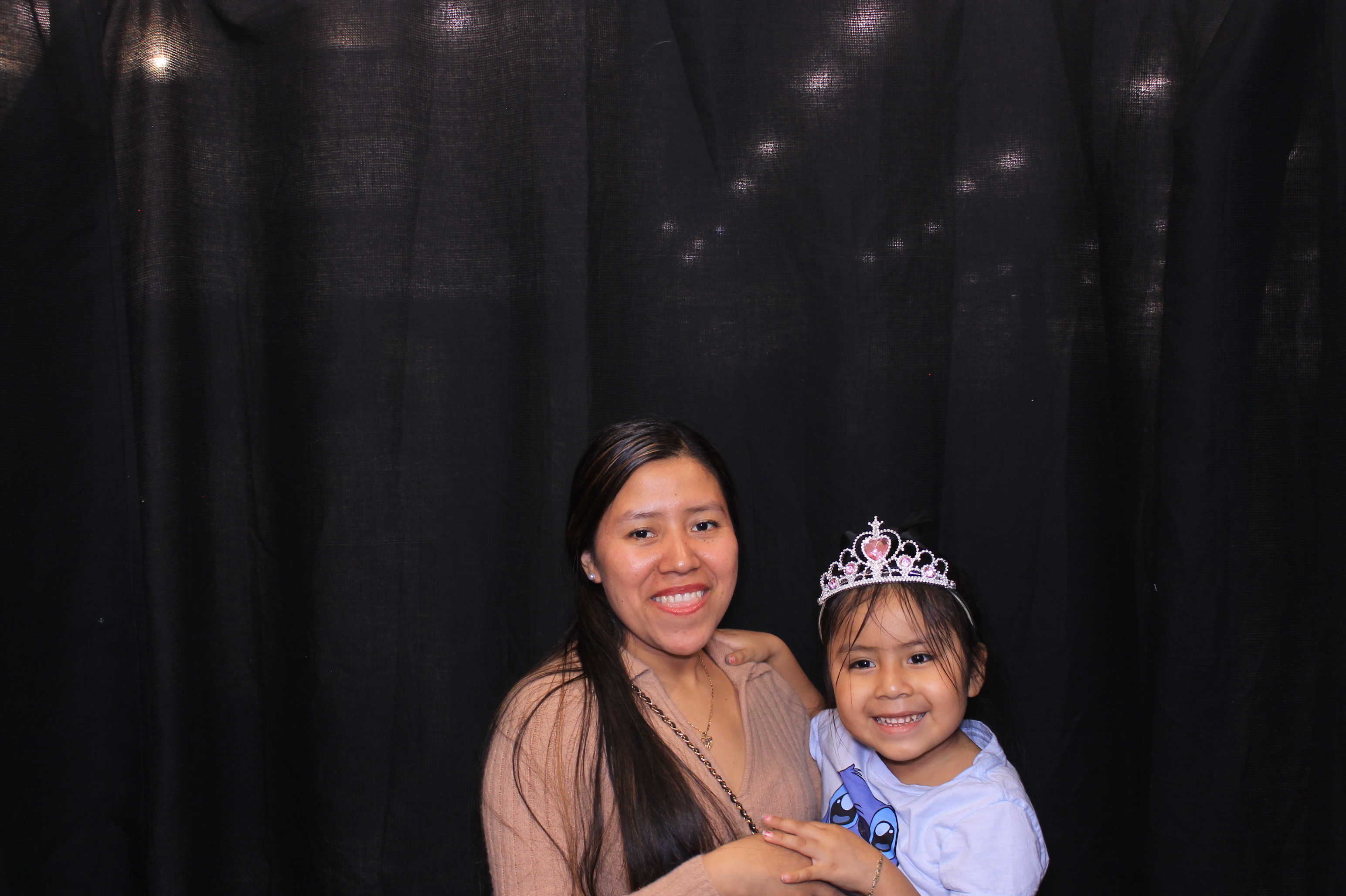 Kenwood Macys Prom Passport! | View more photos from the event at gallery.photoboothcincy.com/u/PhotoBoothCincy/Kenwood-Macys-Prom-Passport