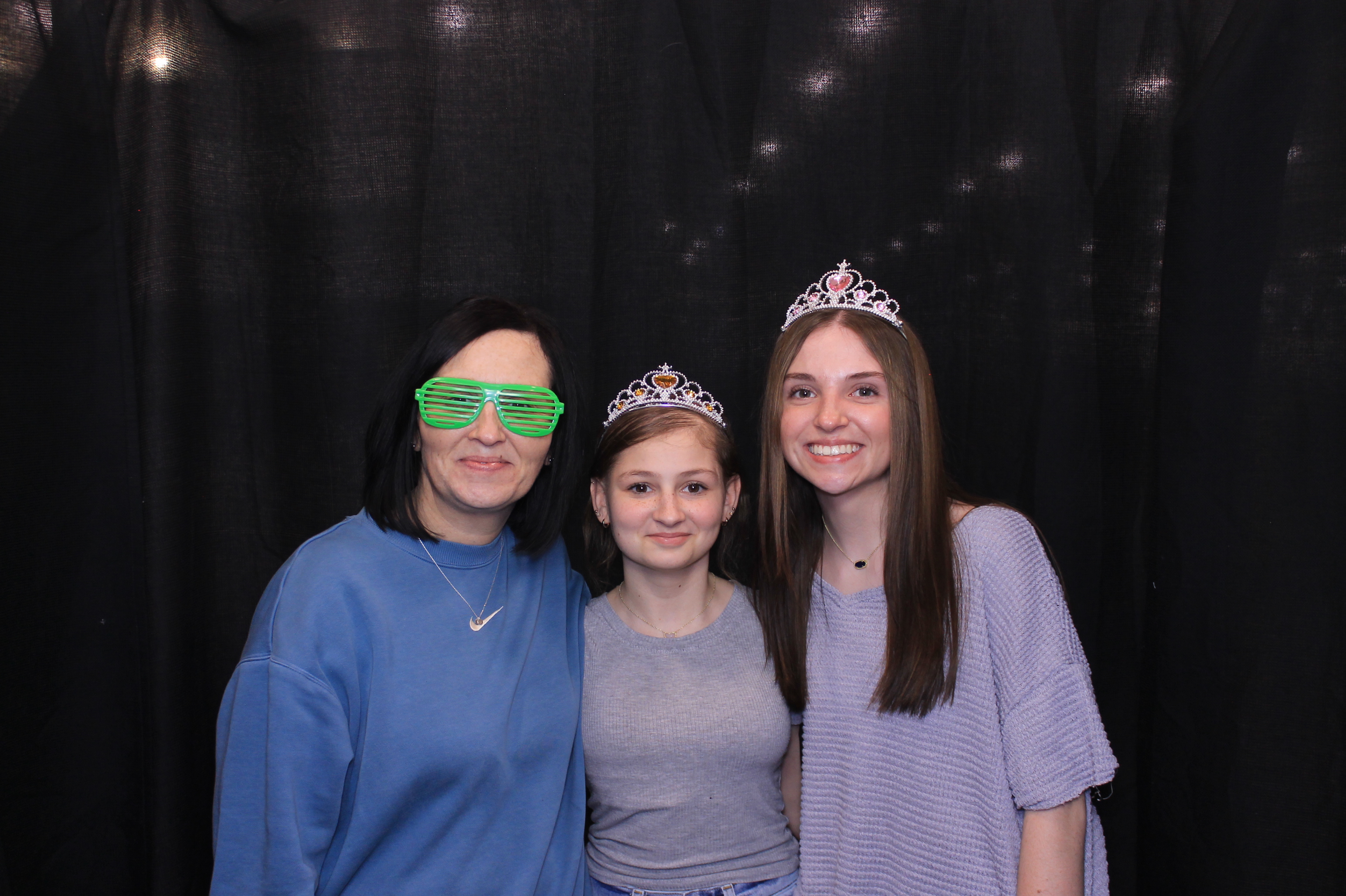 Kenwood Macys Prom Passport! | View more photos from the event at gallery.photoboothcincy.com/u/PhotoBoothCincy/Kenwood-Macys-Prom-Passport
