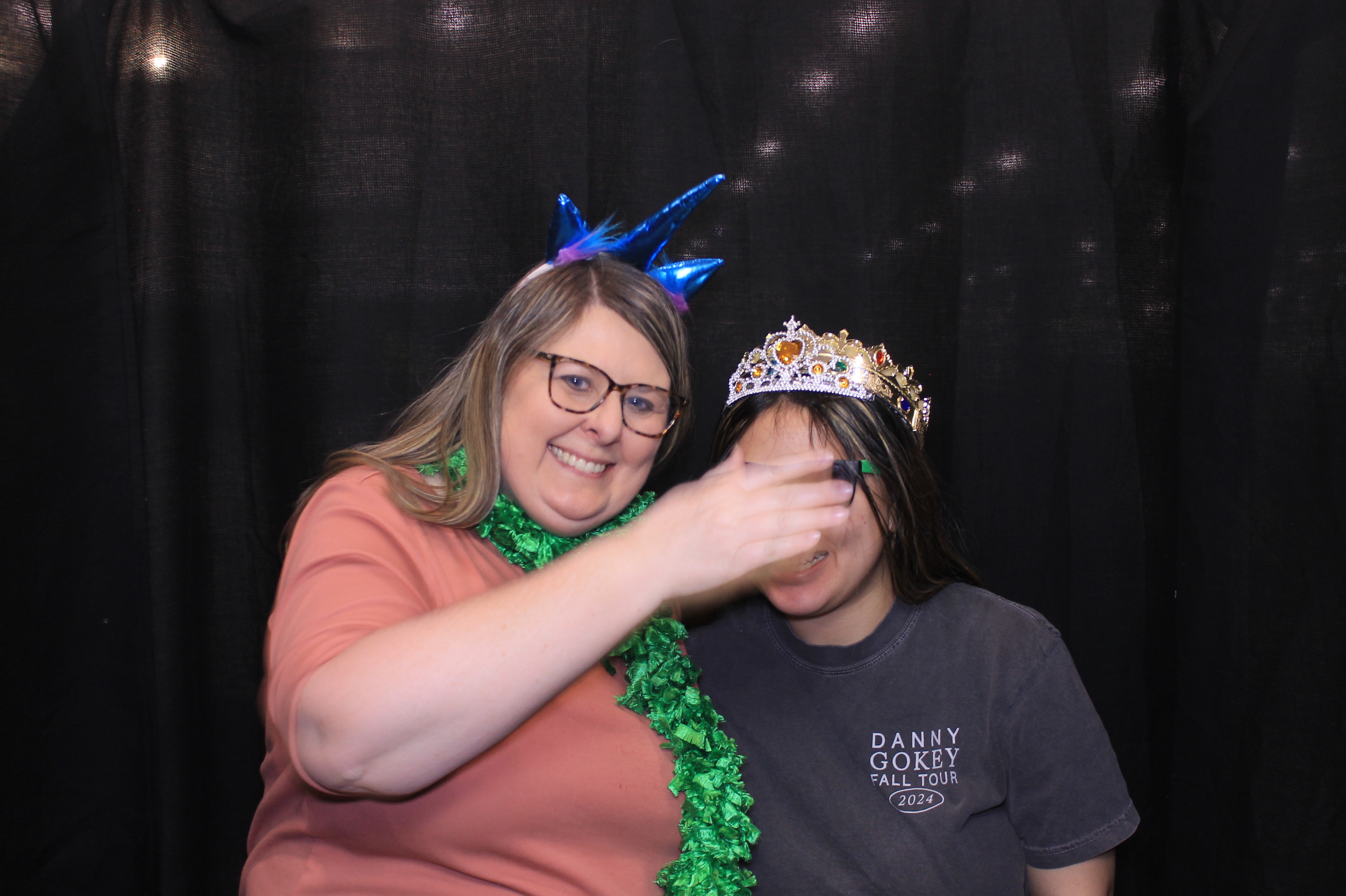 Kenwood Macys Prom Passport! | View more photos from the event at gallery.photoboothcincy.com/u/PhotoBoothCincy/Kenwood-Macys-Prom-Passport