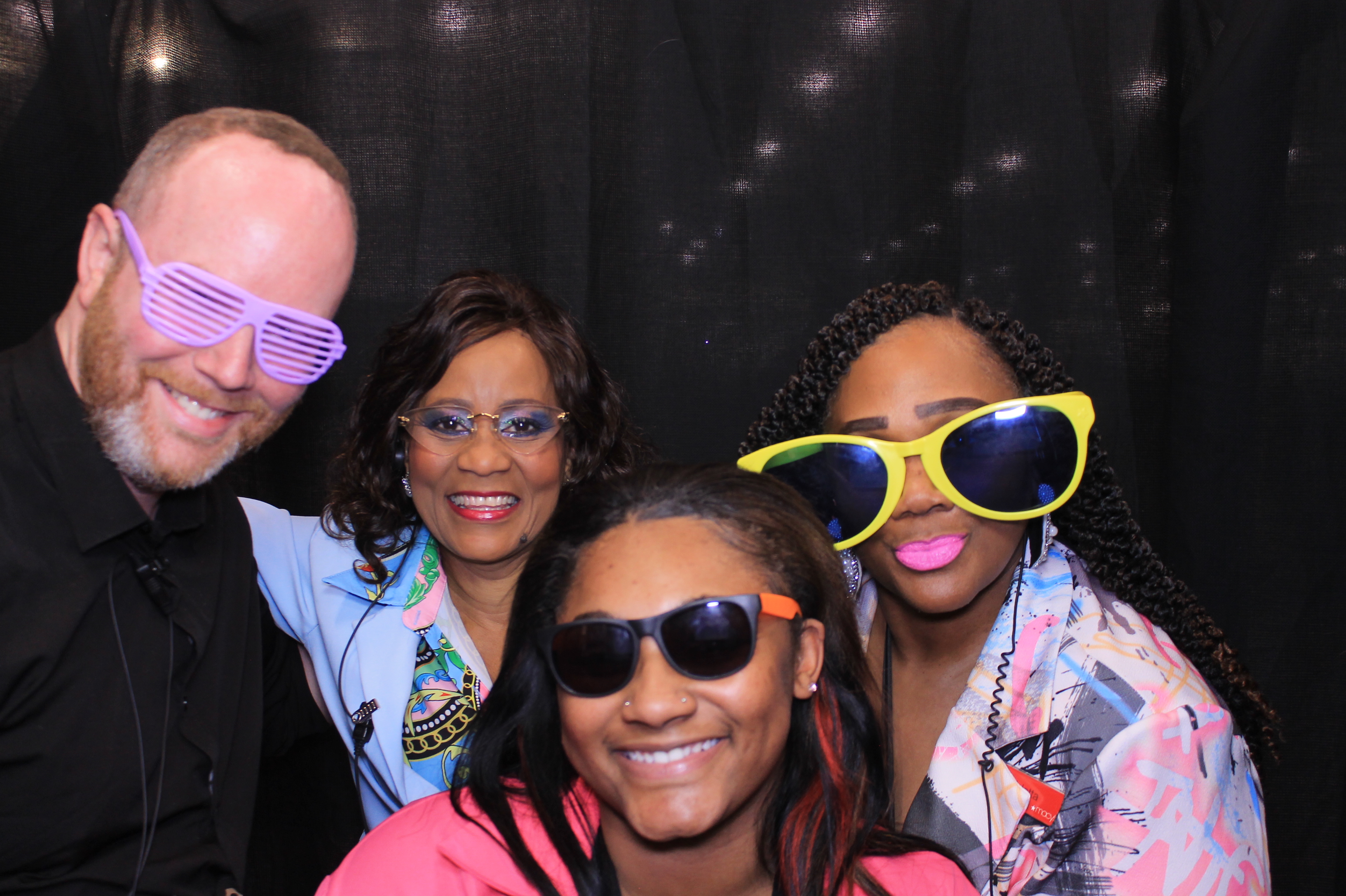 Kenwood Macys Prom Passport! | View more photos from the event at gallery.photoboothcincy.com/u/PhotoBoothCincy/Kenwood-Macys-Prom-Passport