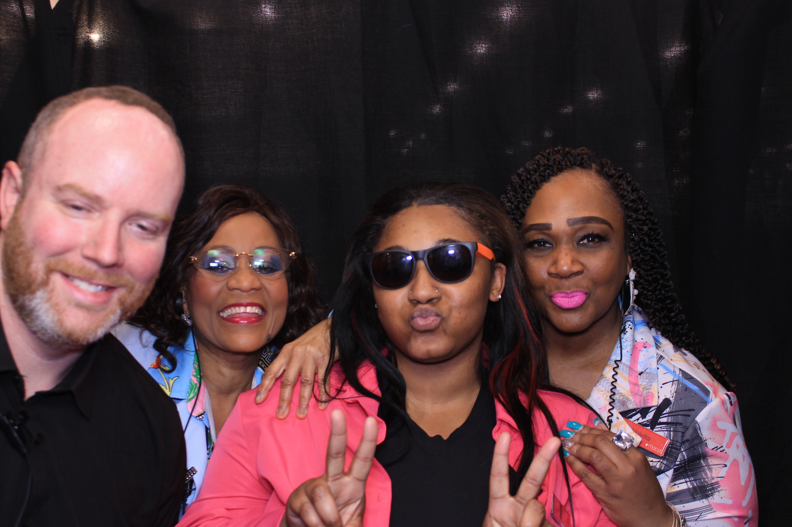 Kenwood Macys Prom Passport! | View more photos from the event at gallery.photoboothcincy.com/u/PhotoBoothCincy/Kenwood-Macys-Prom-Passport