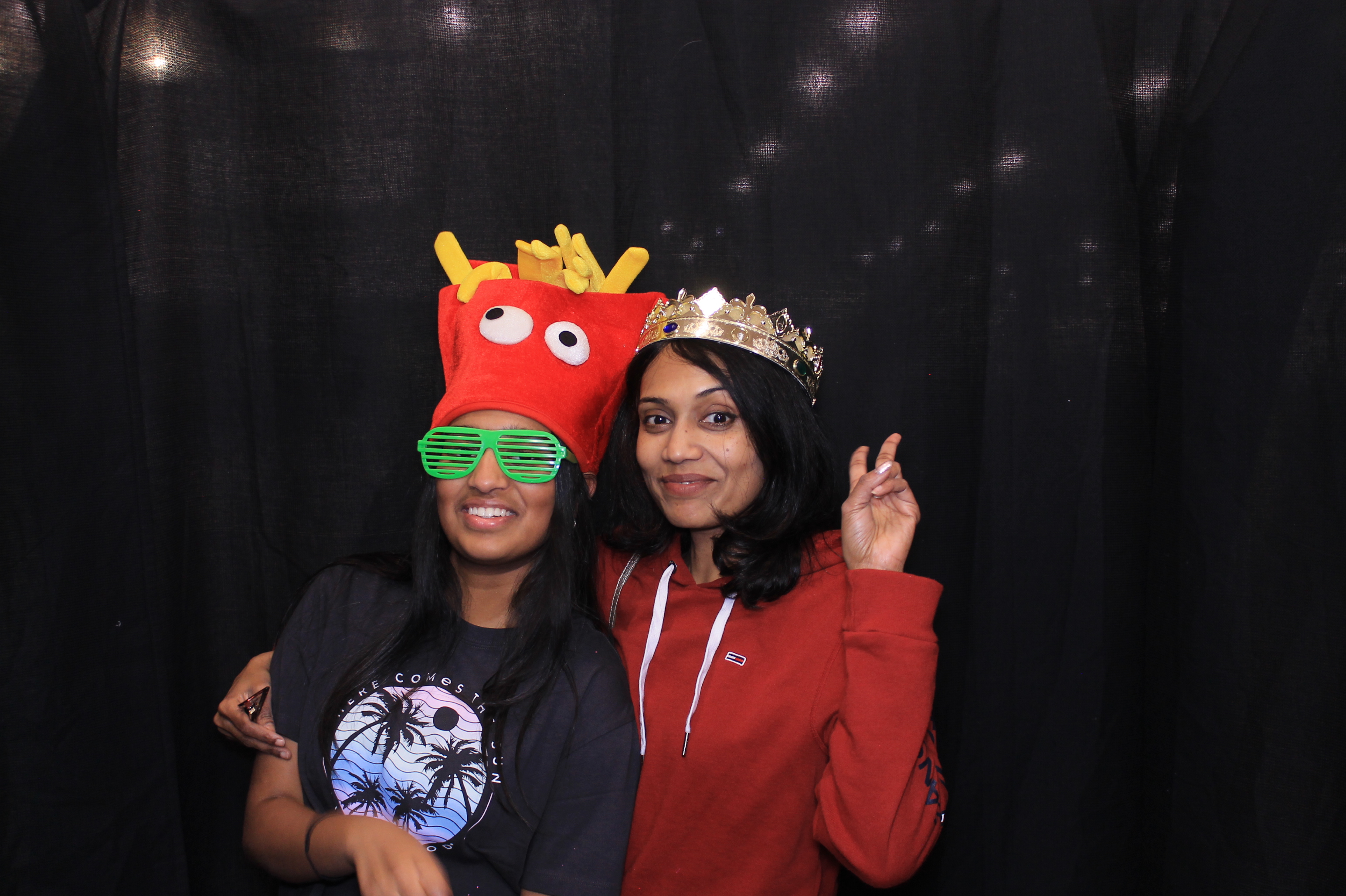 Kenwood Macys Prom Passport! | View more photos from the event at gallery.photoboothcincy.com/u/PhotoBoothCincy/Kenwood-Macys-Prom-Passport
