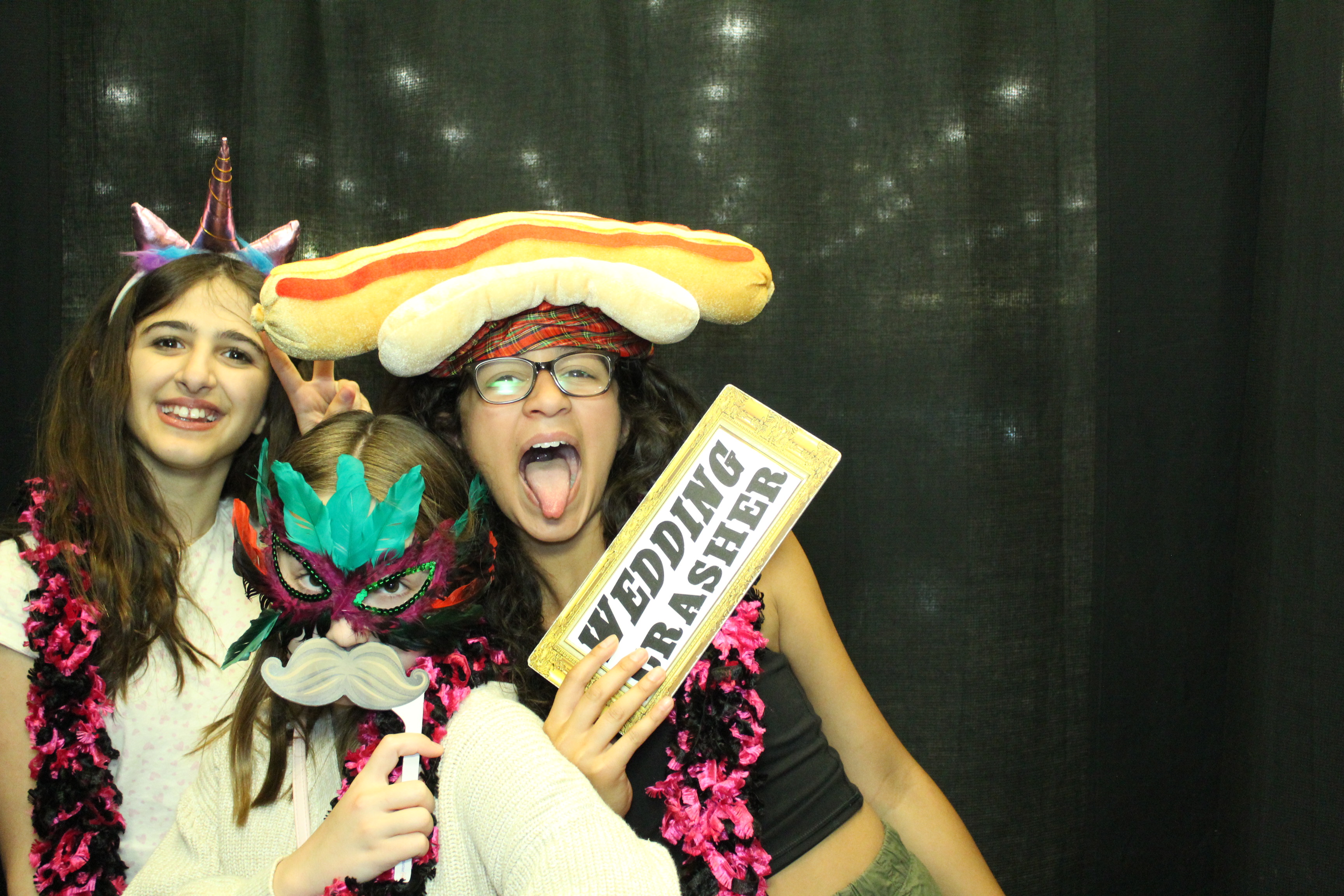 Kenwood Macys | View more photos from the event at gallery.photoboothcincy.com/u/PhotoBoothCincy/Kenwood-Macys