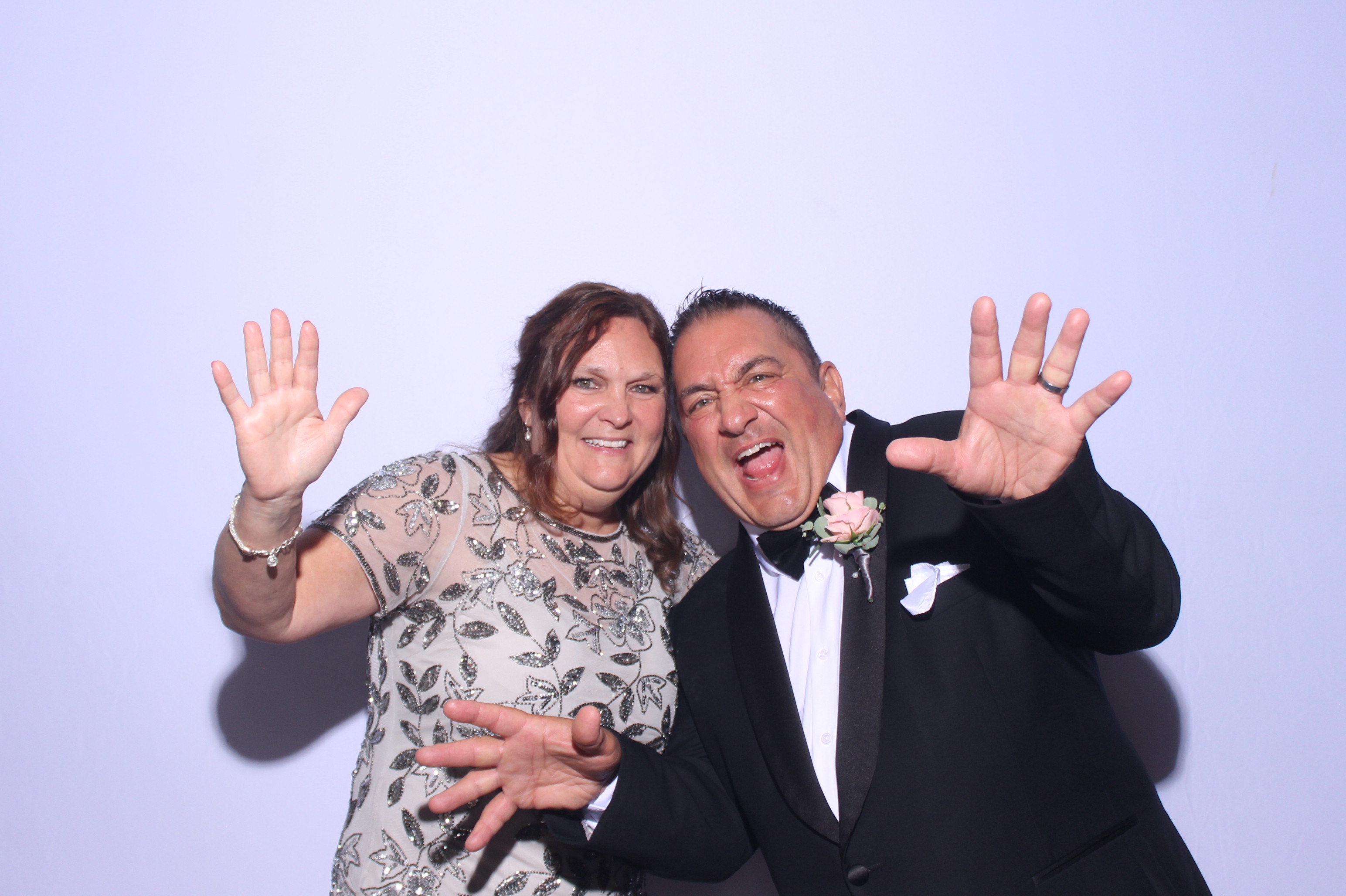 Kincaid Wedding | View more photos from the event at gallery.photoboothcincy.com/u/PhotoBoothCincy/Kincaid-Wedding