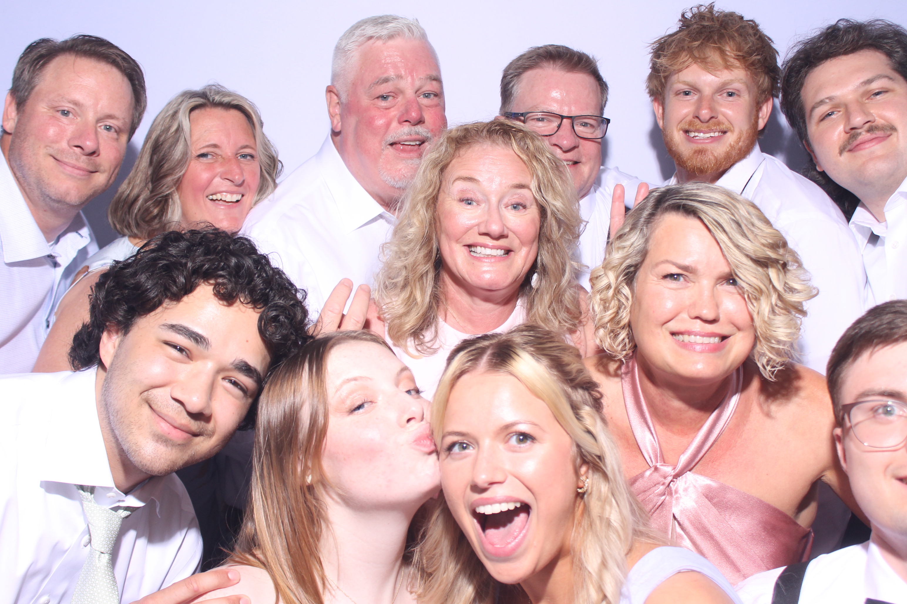 Kincaid Wedding | View more photos from the event at gallery.photoboothcincy.com/u/PhotoBoothCincy/Kincaid-Wedding
