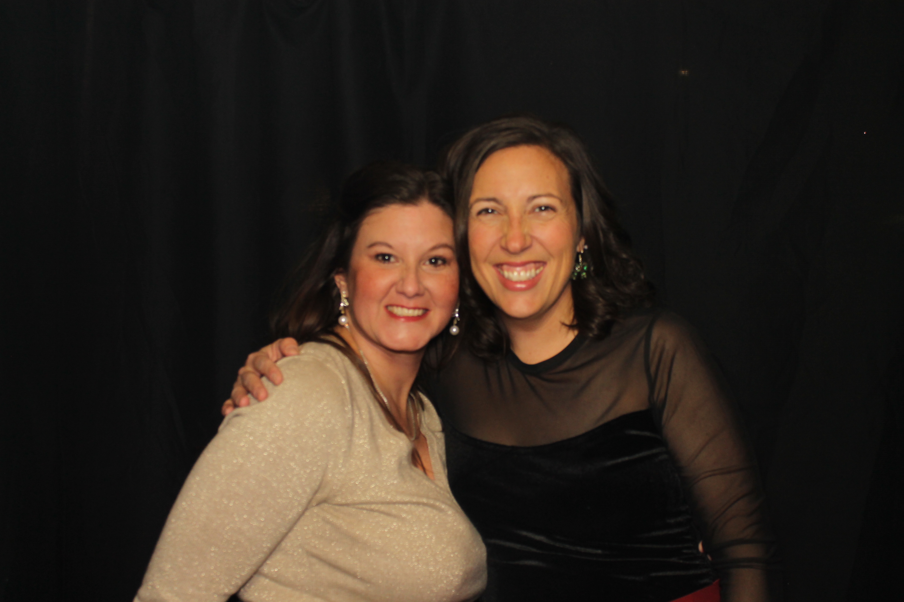 Kittyhawk AOC Christmas | View more photos from the event at gallery.photoboothcincy.com/u/PhotoBoothCincy/Kittyhawk-AOC-Christmas