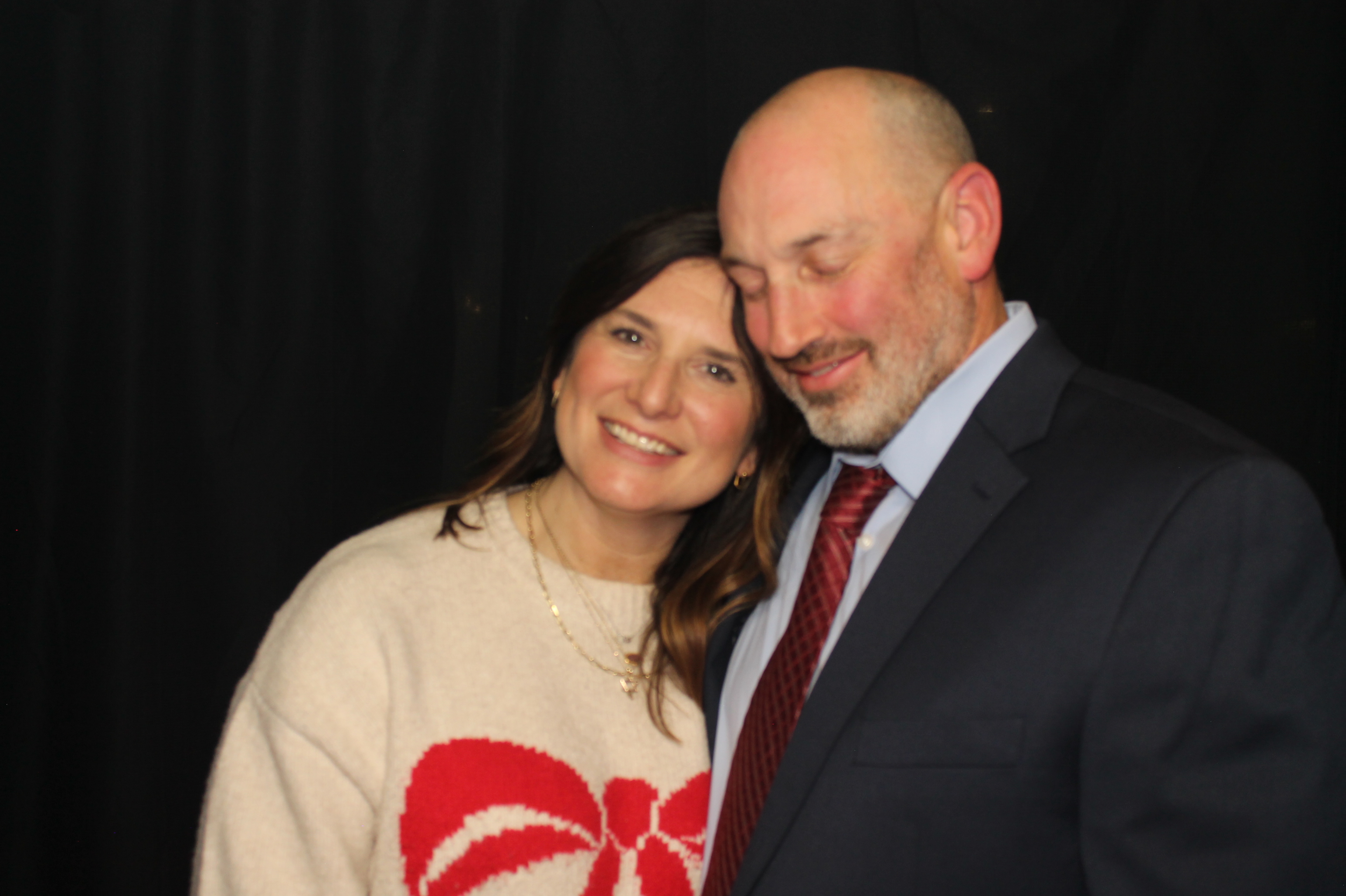 Kittyhawk AOC Christmas | View more photos from the event at gallery.photoboothcincy.com/u/PhotoBoothCincy/Kittyhawk-AOC-Christmas