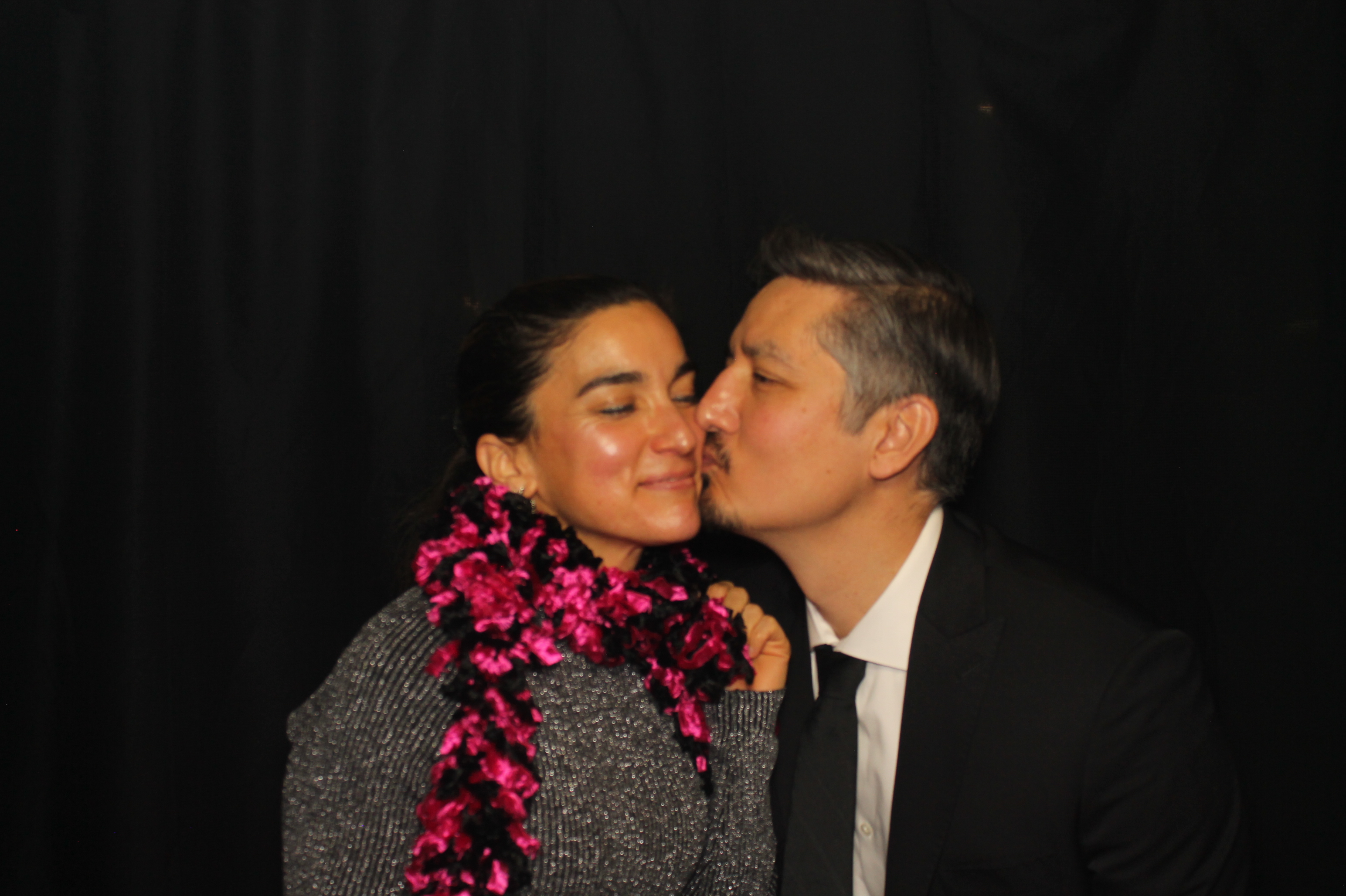 Kittyhawk AOC Christmas | View more photos from the event at gallery.photoboothcincy.com/u/PhotoBoothCincy/Kittyhawk-AOC-Christmas