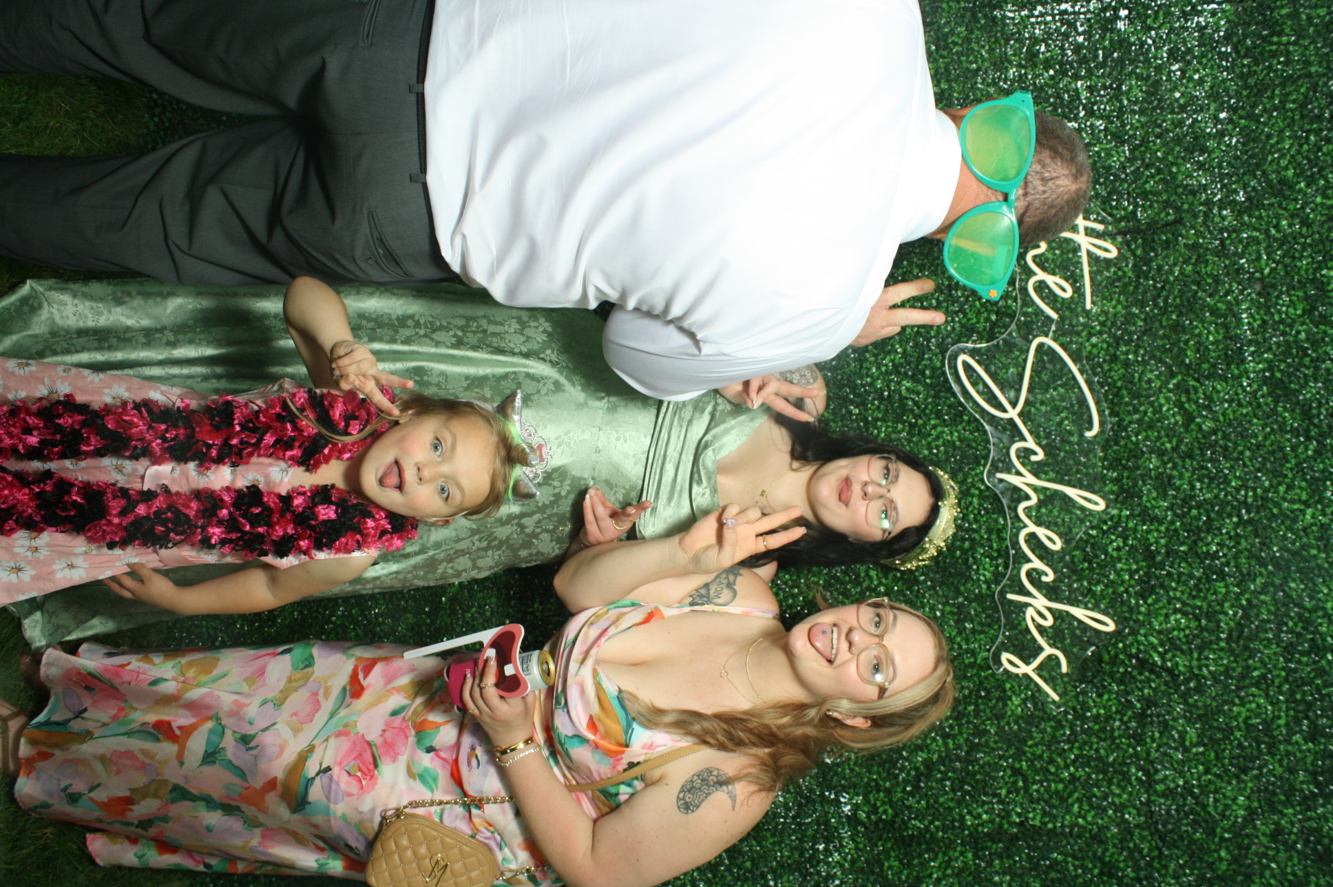 Kristen & Brandon | View more photos from the event at gallery.photoboothcincy.com/u/PhotoBoothCincy/Kristen-Brandon