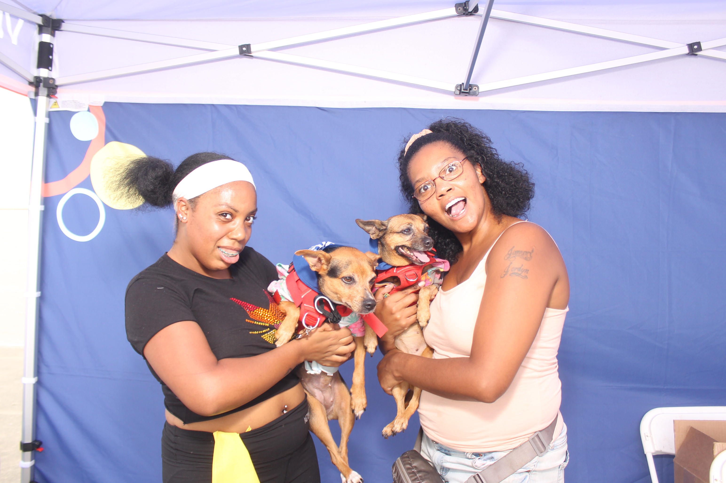 Kroger Wellness Festival Visory Friday | View more photos from the event at gallery.photoboothcincy.com/u/PhotoBoothCincy/Kroger-Wellness-Festival-Visory-Friday