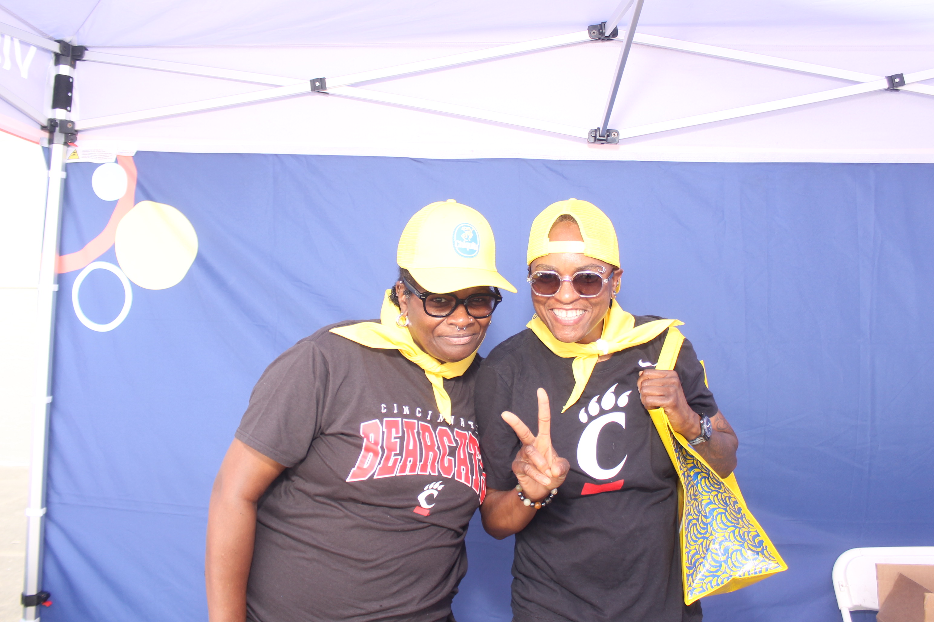 Kroger Wellness Festival Visory Friday | View more photos from the event at gallery.photoboothcincy.com/u/PhotoBoothCincy/Kroger-Wellness-Festival-Visory-Friday