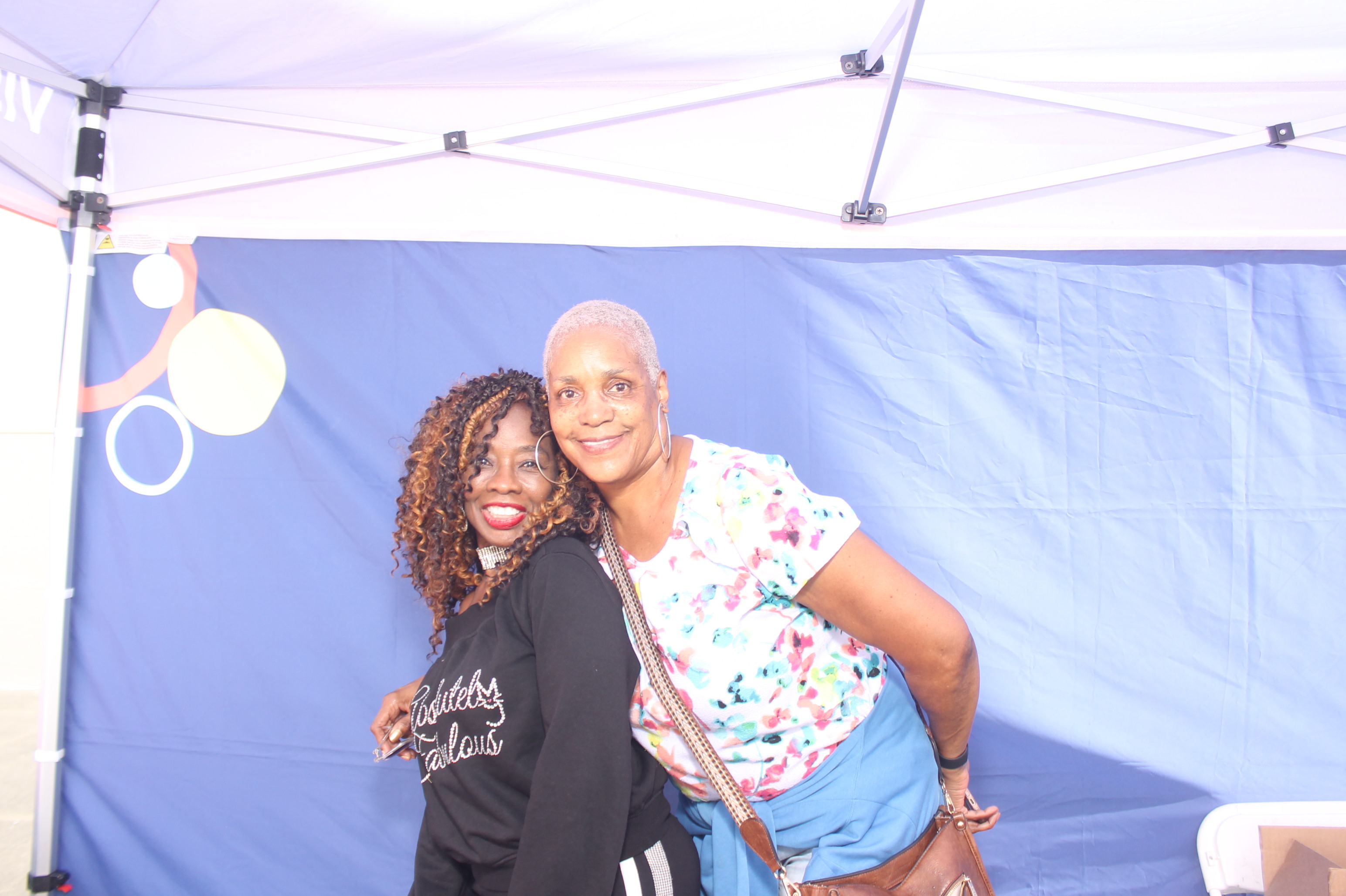 Kroger Wellness Festival Visory Friday | View more photos from the event at gallery.photoboothcincy.com/u/PhotoBoothCincy/Kroger-Wellness-Festival-Visory-Friday