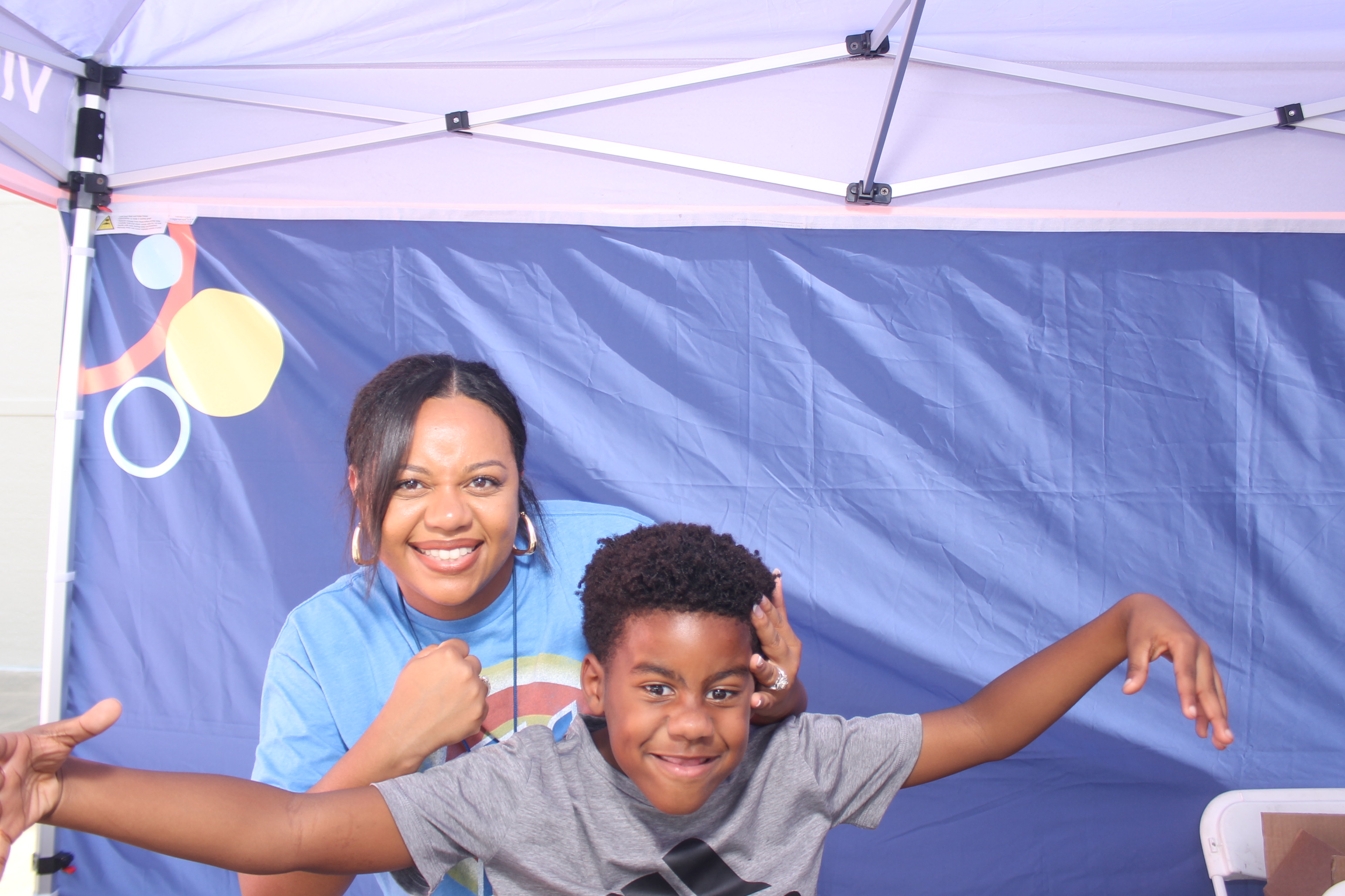 Kroger Wellness Festival Visory Friday | View more photos from the event at gallery.photoboothcincy.com/u/PhotoBoothCincy/Kroger-Wellness-Festival-Visory-Friday
