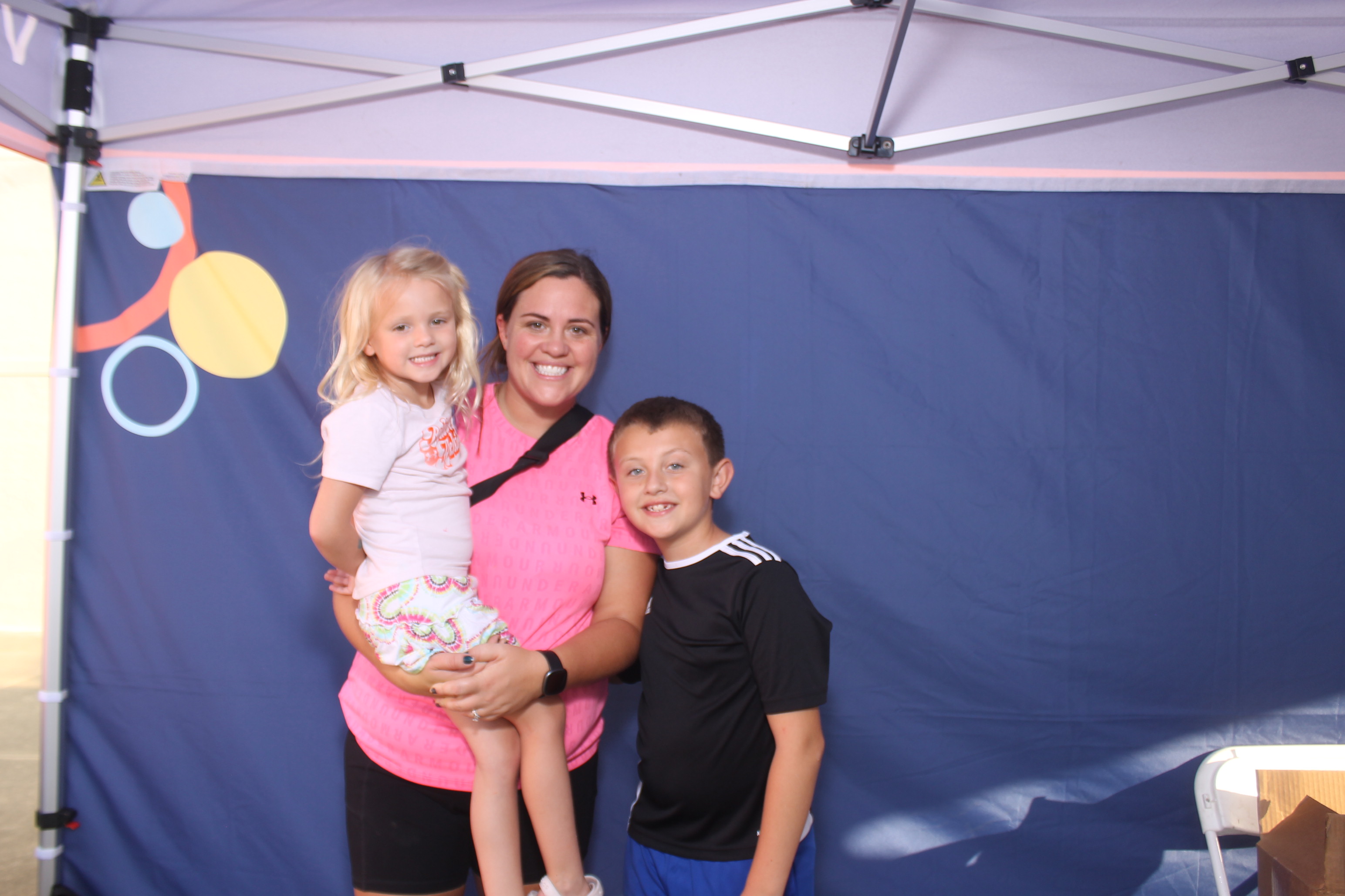 Kroger Wellness Festival Visory Friday | View more photos from the event at gallery.photoboothcincy.com/u/PhotoBoothCincy/Kroger-Wellness-Festival-Visory-Friday