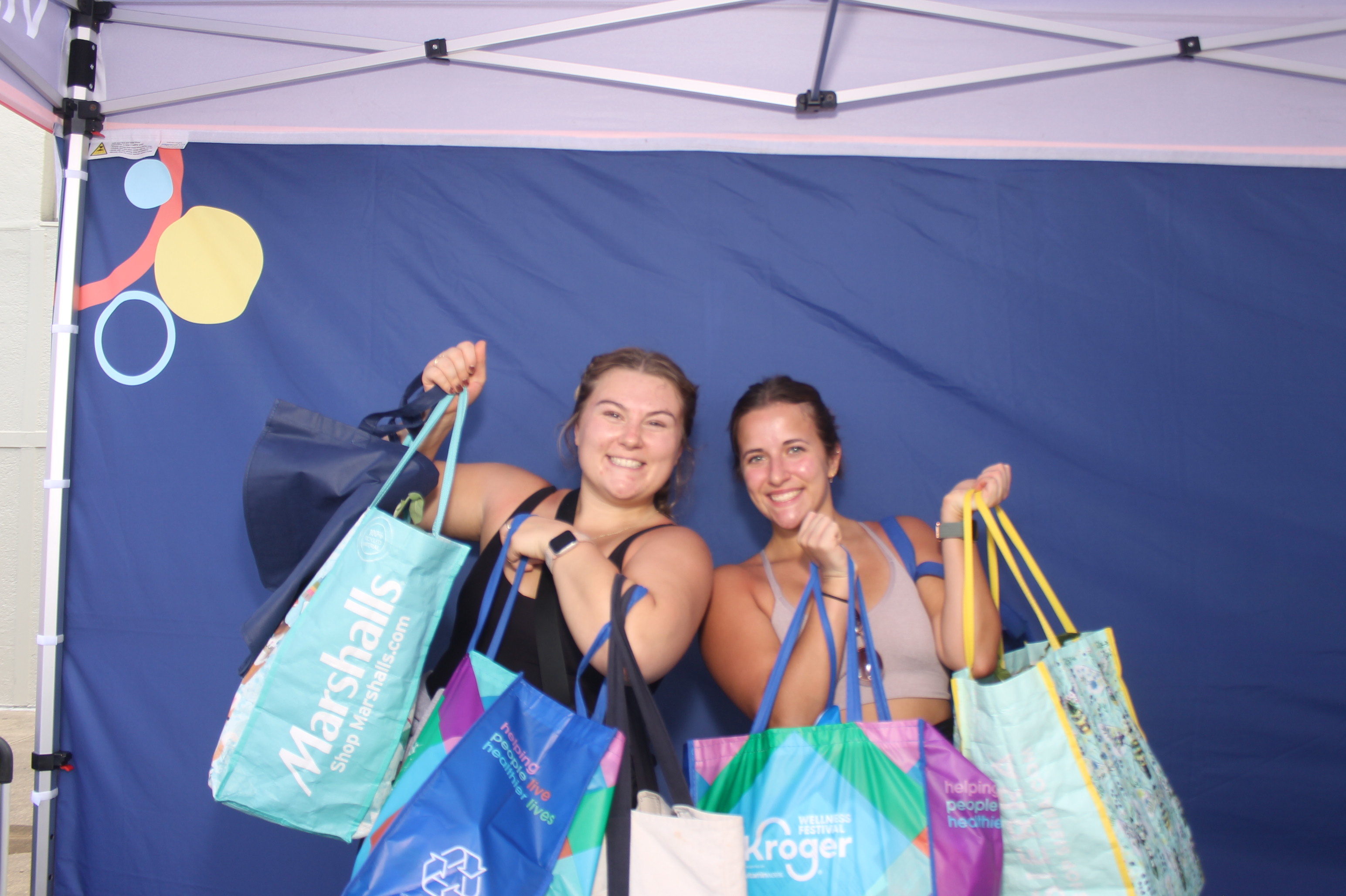 Kroger Wellness Festival Visory Saturday | View more photos from the event at gallery.photoboothcincy.com/u/PhotoBoothCincy/Kroger-Wellness-Festival-Visory-Saturday