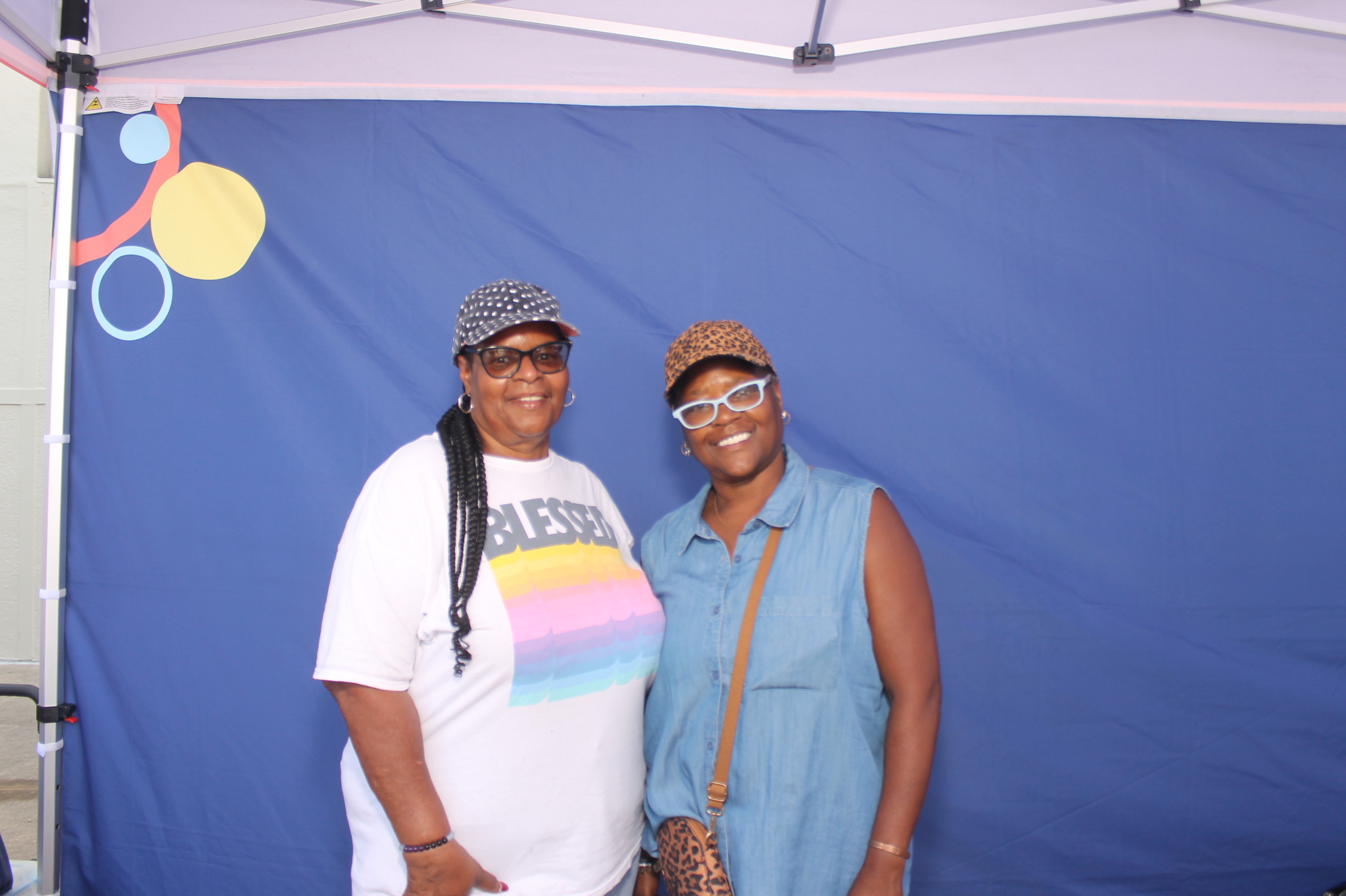 Kroger Wellness Festival Visory Saturday | View more photos from the event at gallery.photoboothcincy.com/u/PhotoBoothCincy/Kroger-Wellness-Festival-Visory-Saturday