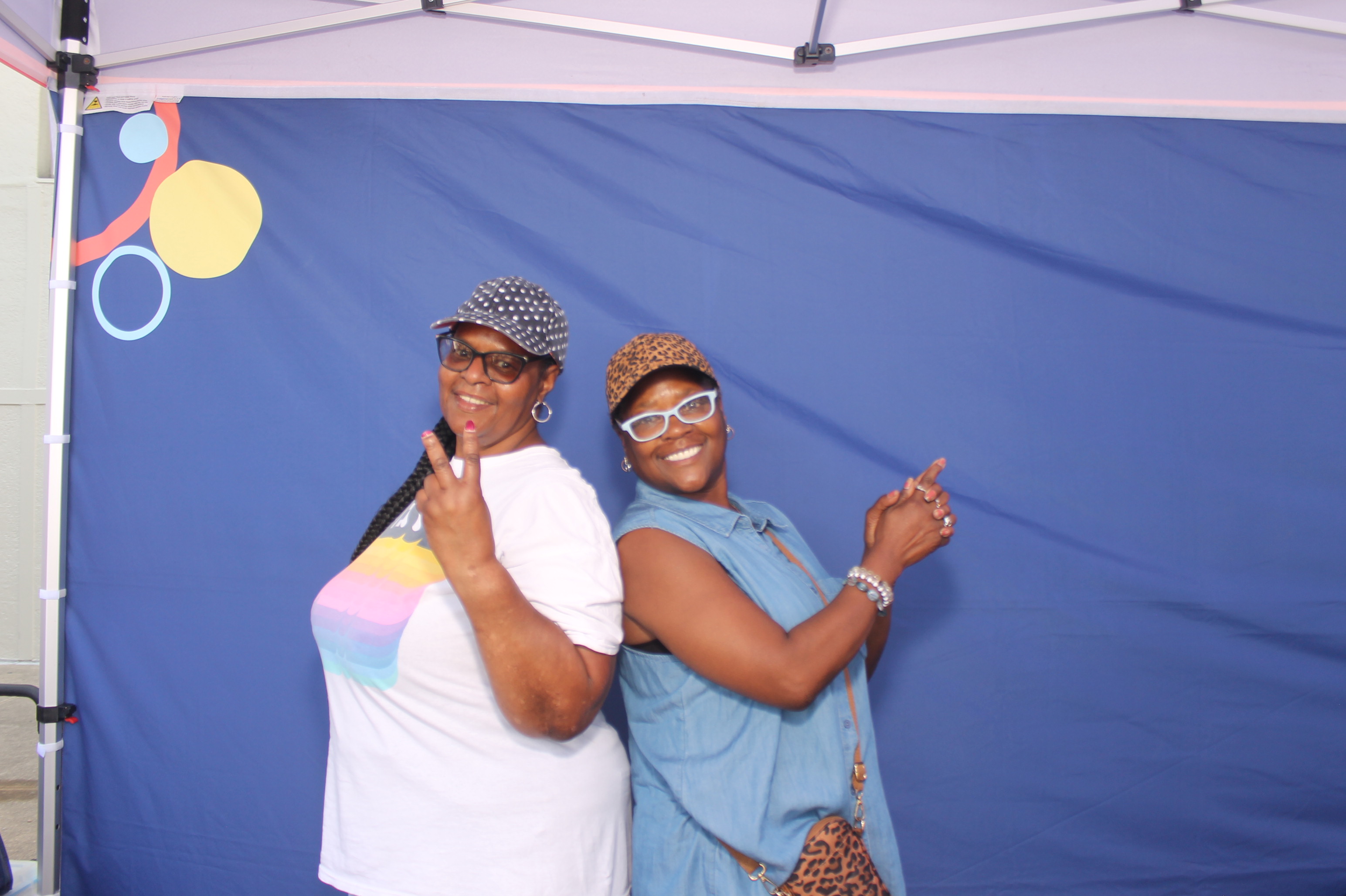 Kroger Wellness Festival Visory Saturday | View more photos from the event at gallery.photoboothcincy.com/u/PhotoBoothCincy/Kroger-Wellness-Festival-Visory-Saturday
