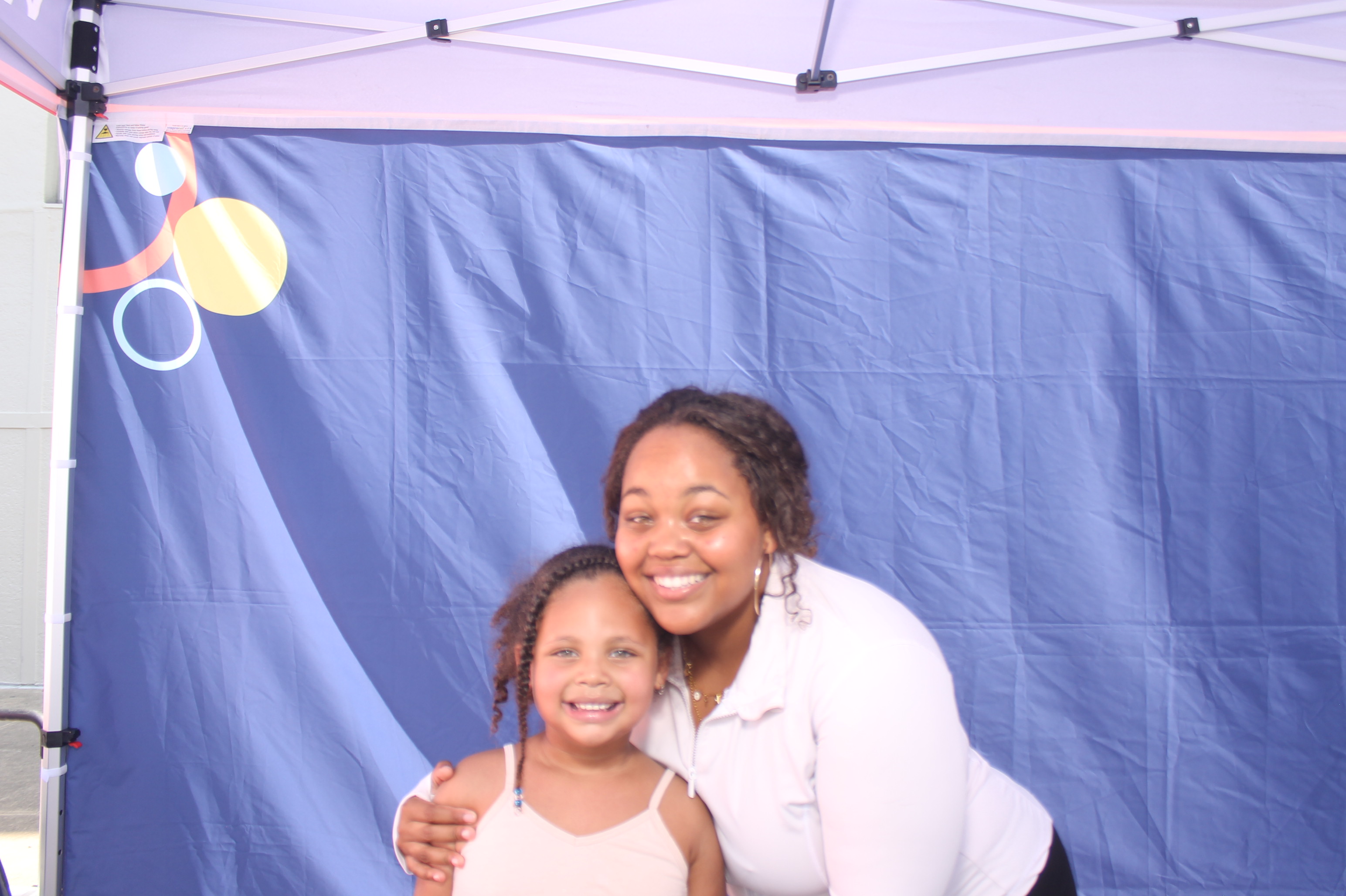 Kroger Wellness Festival Visory Saturday | View more photos from the event at gallery.photoboothcincy.com/u/PhotoBoothCincy/Kroger-Wellness-Festival-Visory-Saturday