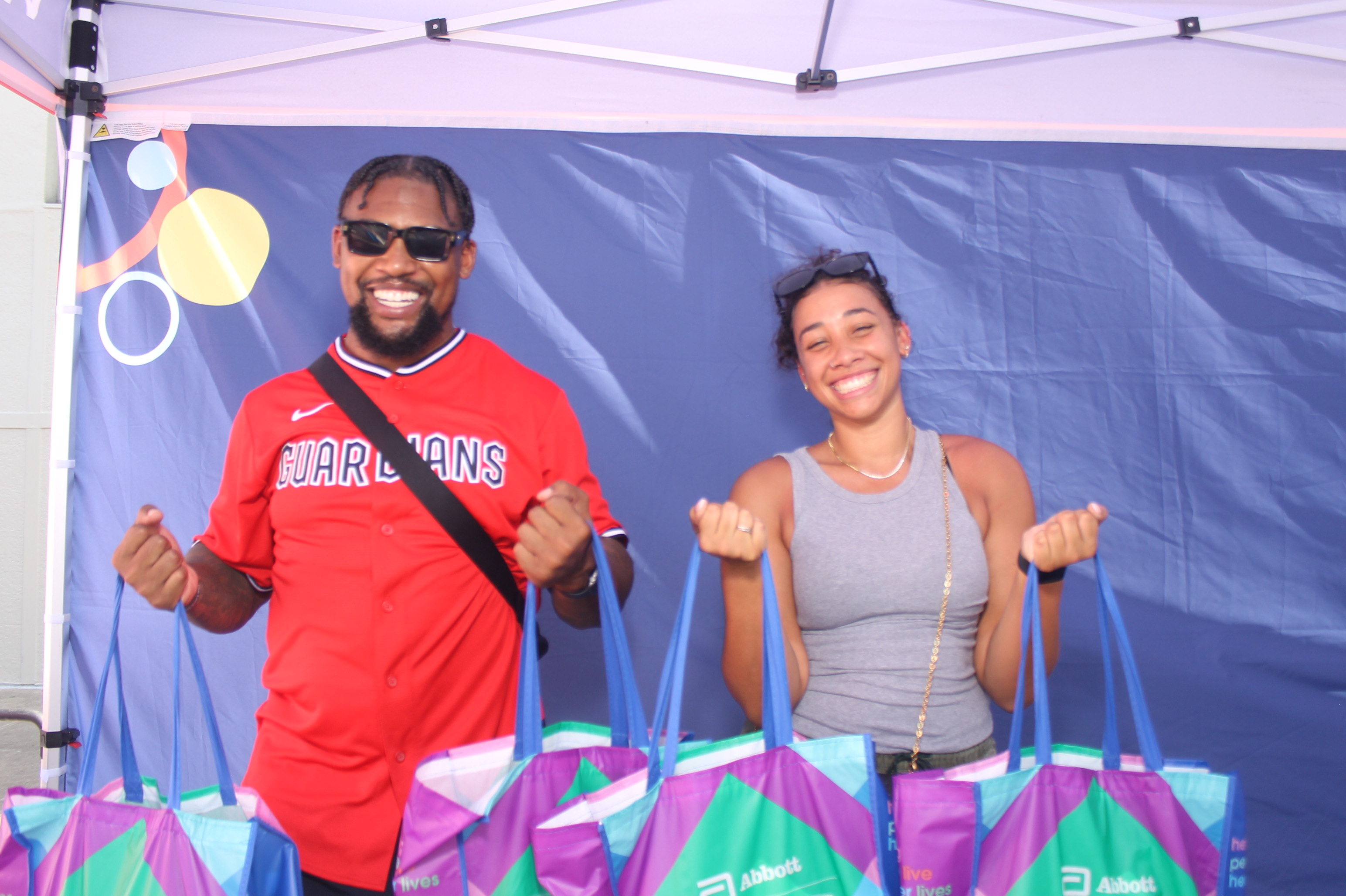 Kroger Wellness Festival Visory Saturday | View more photos from the event at gallery.photoboothcincy.com/u/PhotoBoothCincy/Kroger-Wellness-Festival-Visory-Saturday