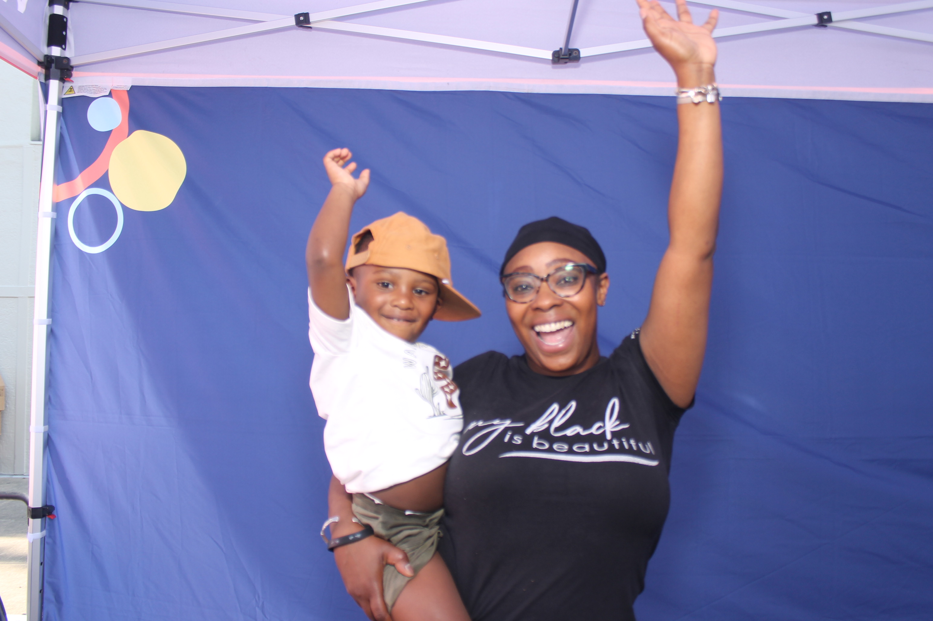 Kroger Wellness Festival Visory Saturday | View more photos from the event at gallery.photoboothcincy.com/u/PhotoBoothCincy/Kroger-Wellness-Festival-Visory-Saturday