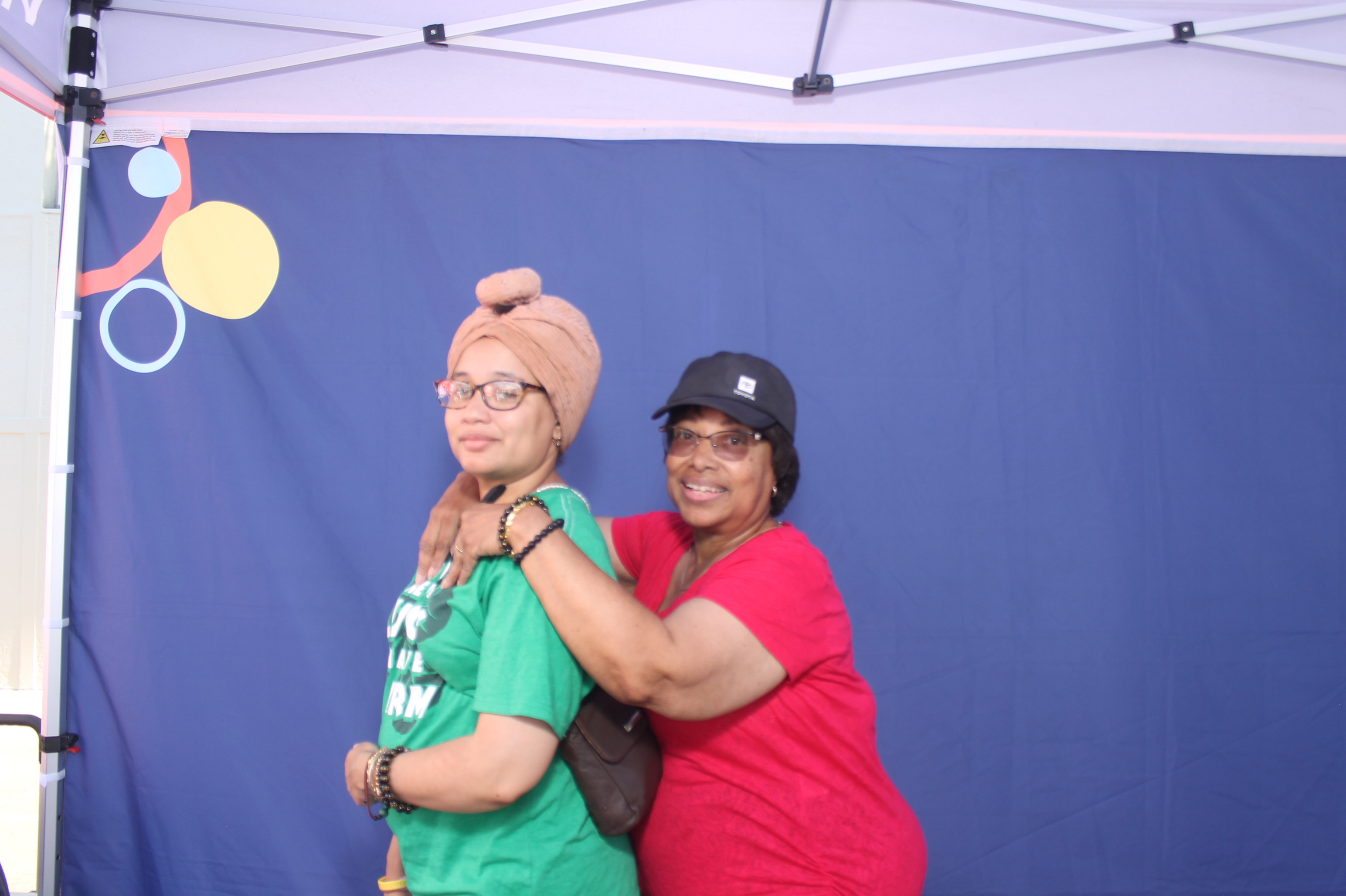 Kroger Wellness Festival Visory Saturday | View more photos from the event at gallery.photoboothcincy.com/u/PhotoBoothCincy/Kroger-Wellness-Festival-Visory-Saturday