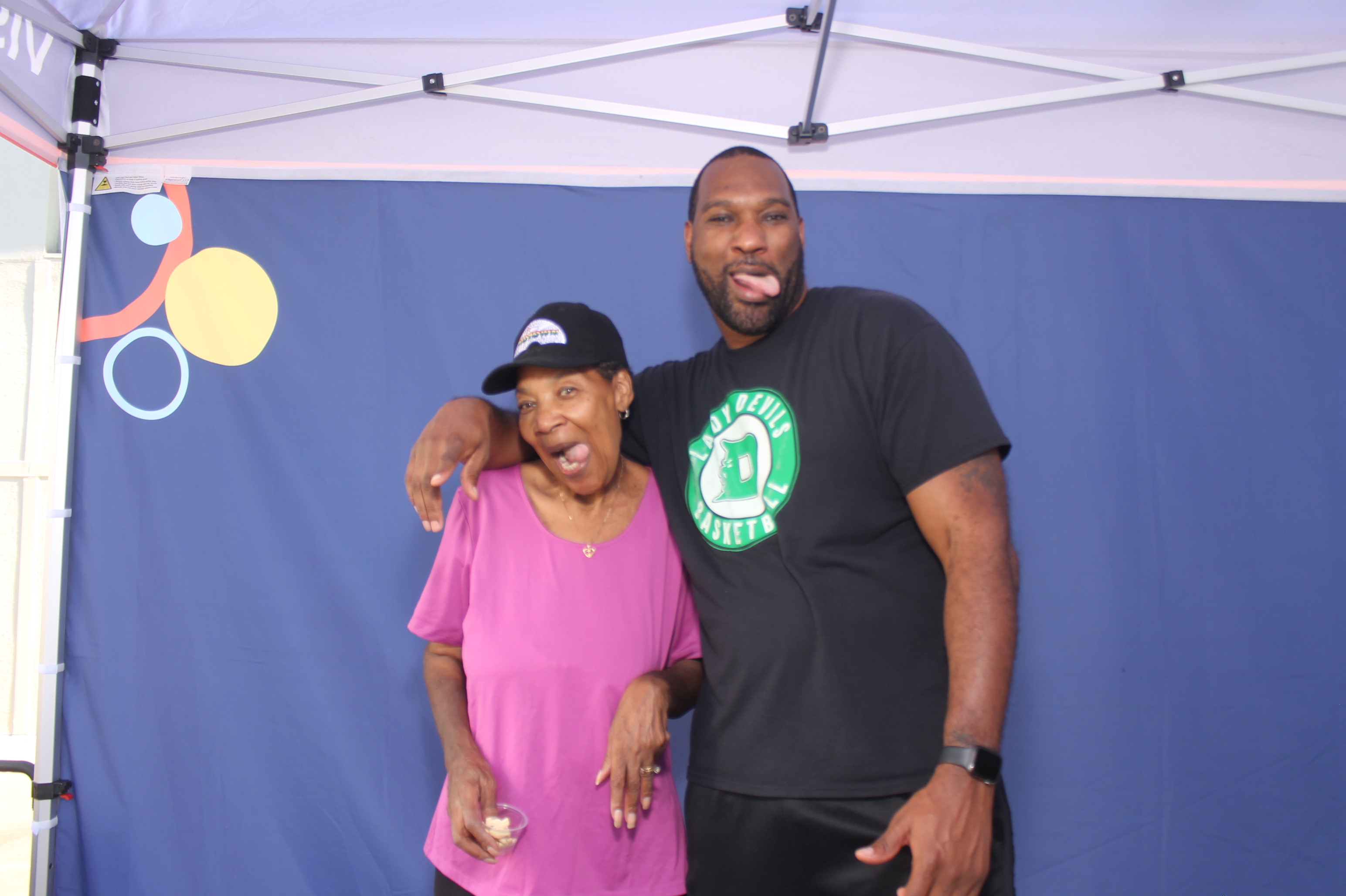 Kroger Wellness Festival Visory Saturday | View more photos from the event at gallery.photoboothcincy.com/u/PhotoBoothCincy/Kroger-Wellness-Festival-Visory-Saturday