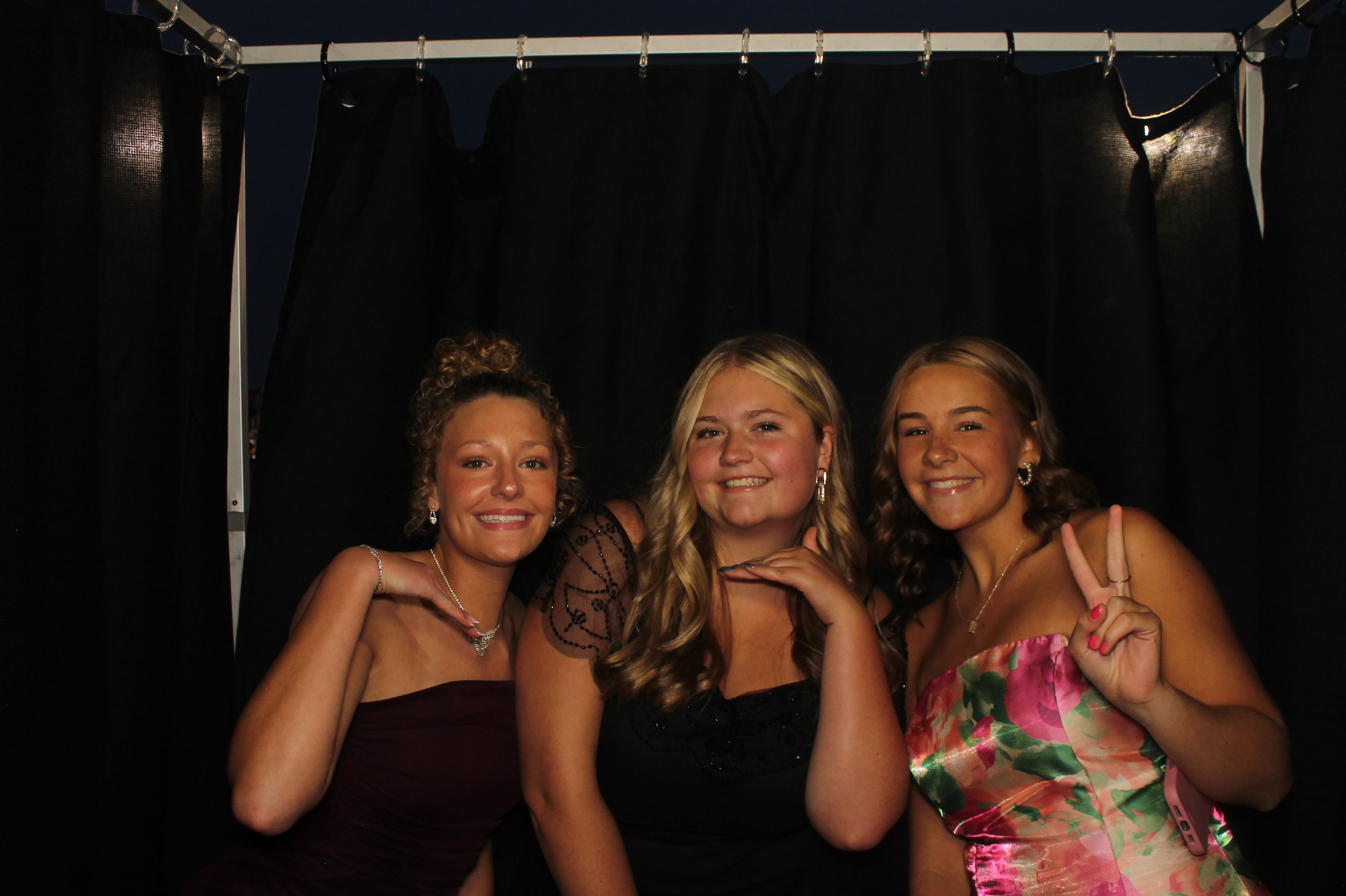LHS Homecoming | View more photos from the event at gallery.photoboothcincy.com/u/PhotoBoothCincy/LHS-Homecoming