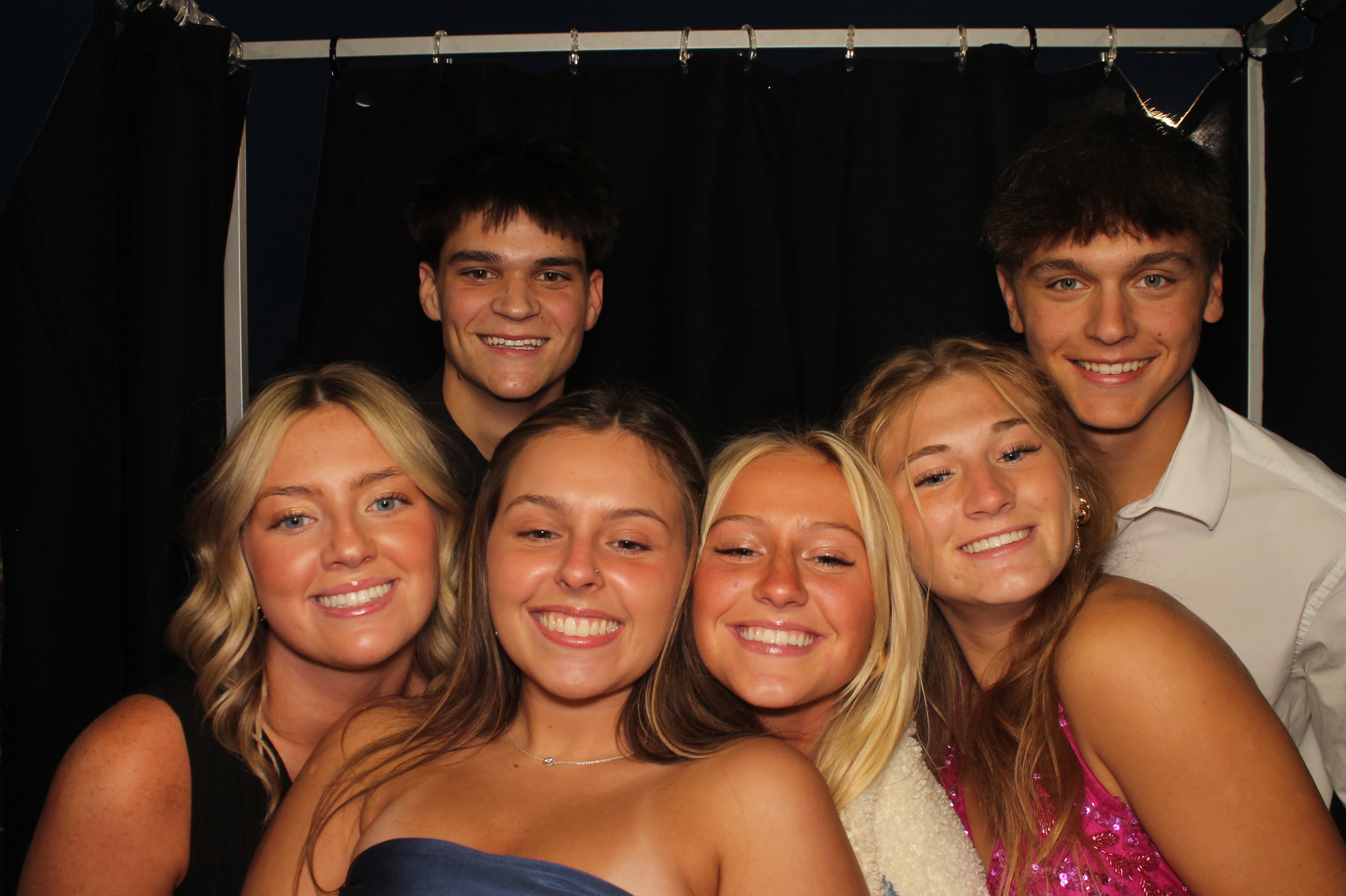 LHS Homecoming | View more photos from the event at gallery.photoboothcincy.com/u/PhotoBoothCincy/LHS-Homecoming