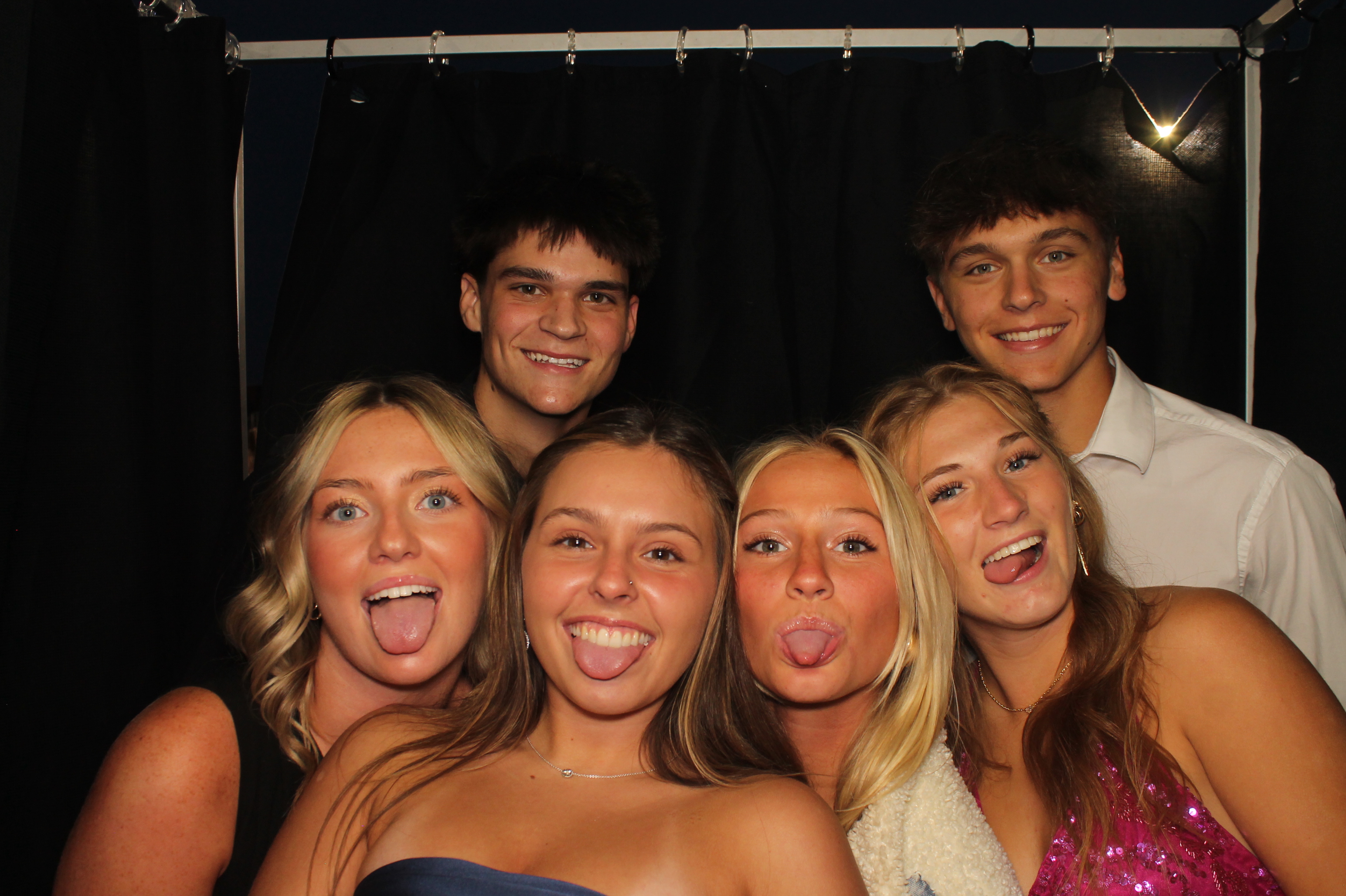 LHS Homecoming | View more photos from the event at gallery.photoboothcincy.com/u/PhotoBoothCincy/LHS-Homecoming