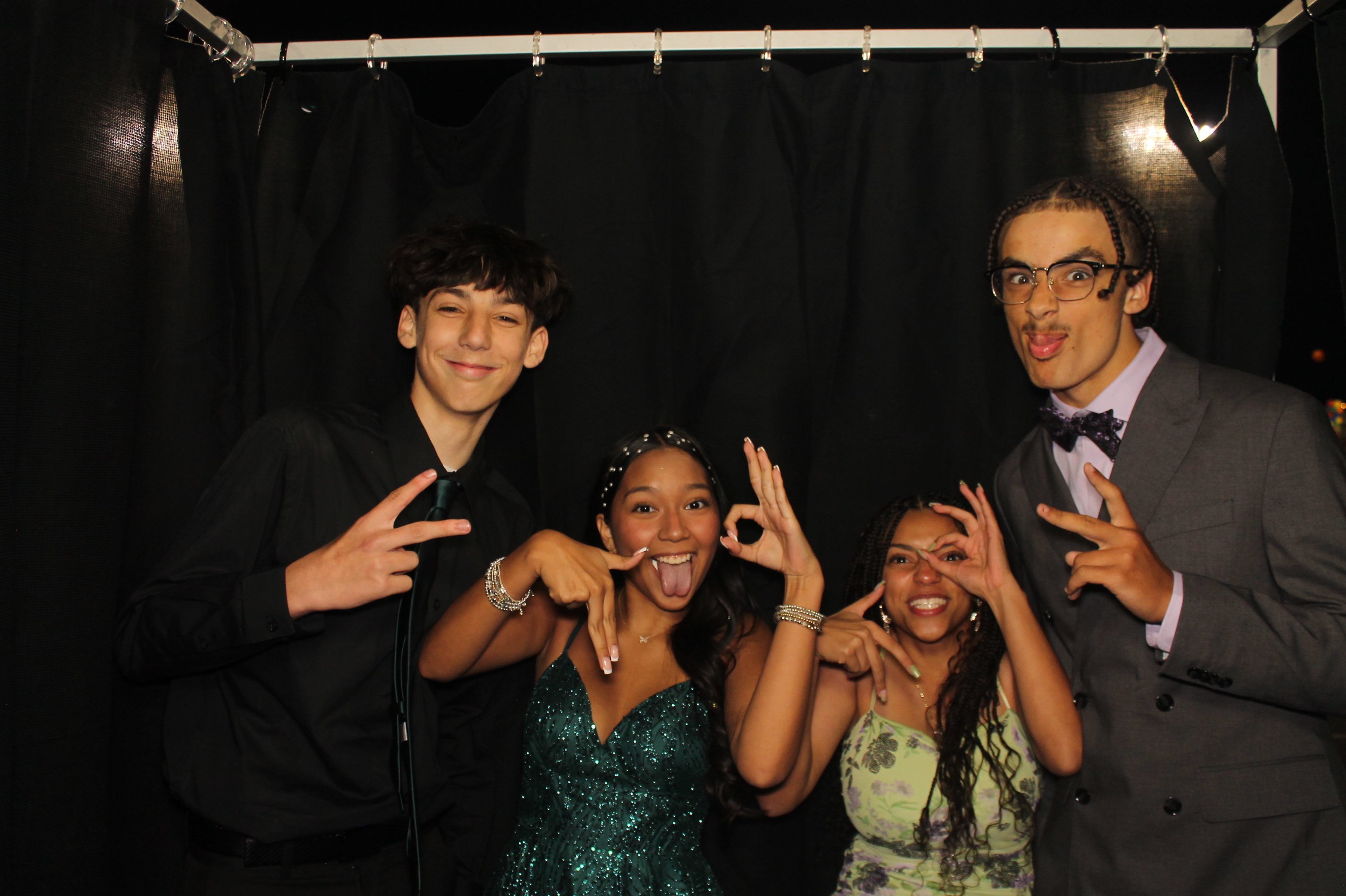 LHS Homecoming | View more photos from the event at gallery.photoboothcincy.com/u/PhotoBoothCincy/LHS-Homecoming