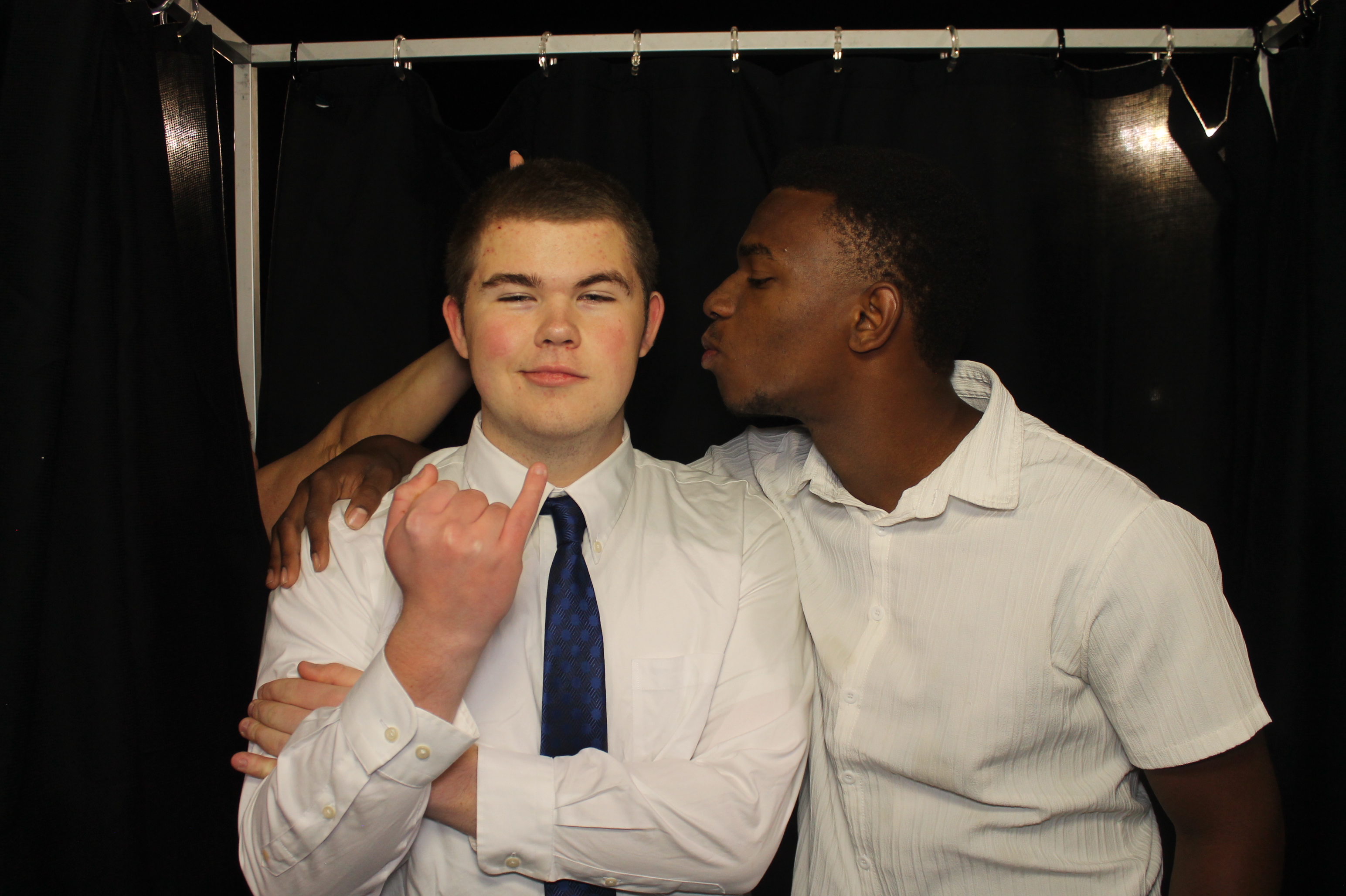 LHS Homecoming | View more photos from the event at gallery.photoboothcincy.com/u/PhotoBoothCincy/LHS-Homecoming