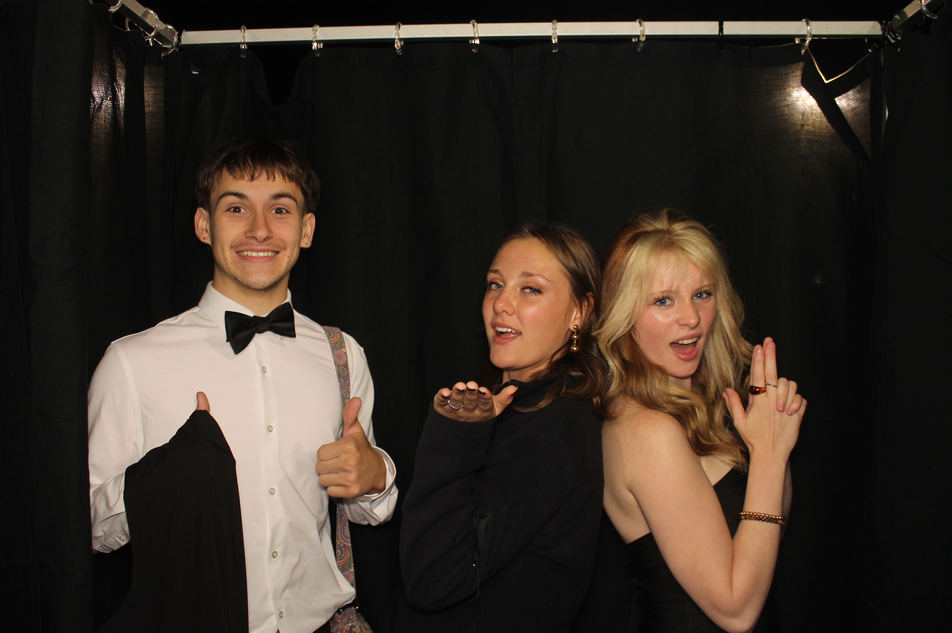 LHS Homecoming | View more photos from the event at gallery.photoboothcincy.com/u/PhotoBoothCincy/LHS-Homecoming