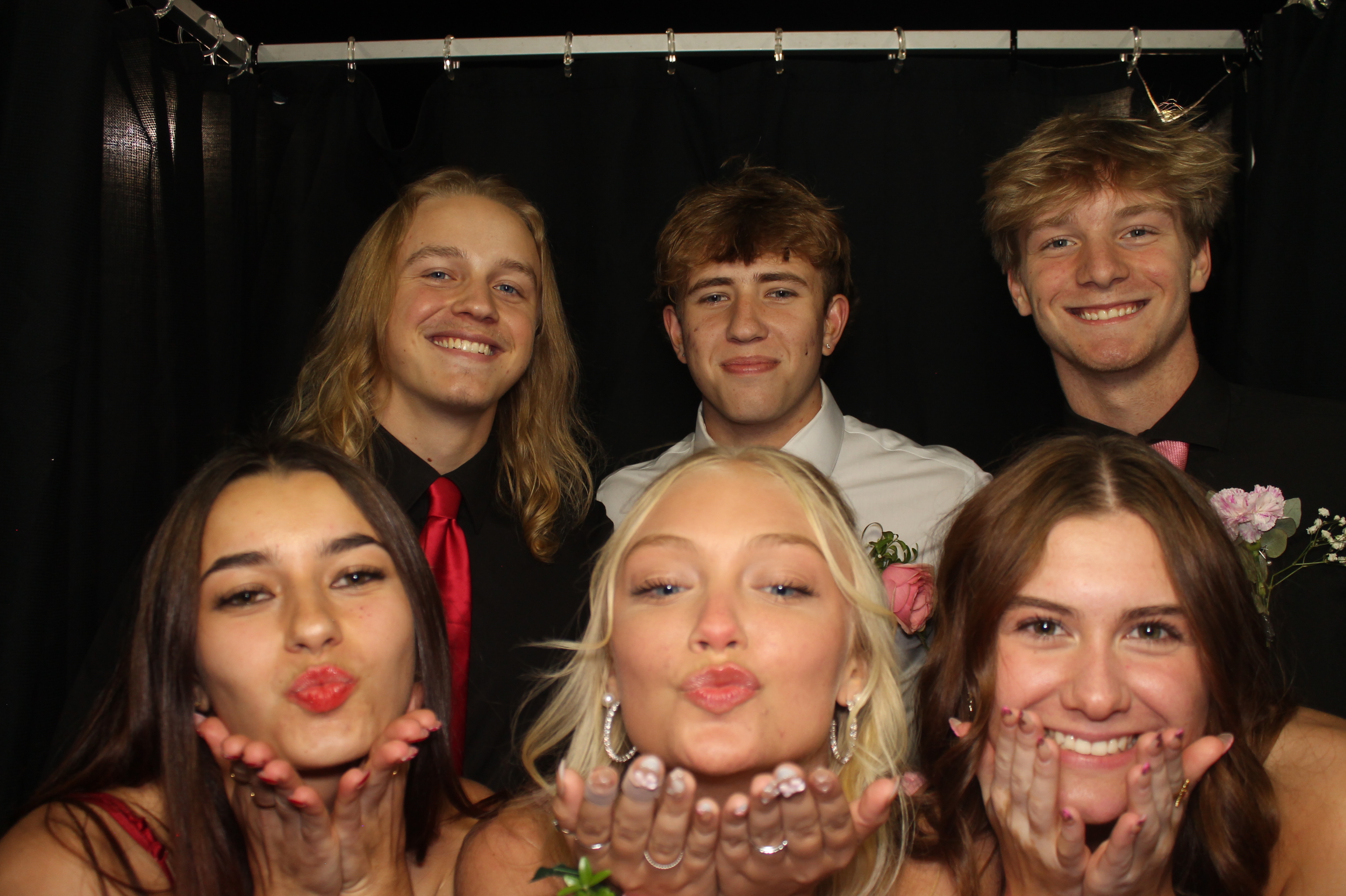 LHS Homecoming | View more photos from the event at gallery.photoboothcincy.com/u/PhotoBoothCincy/LHS-Homecoming