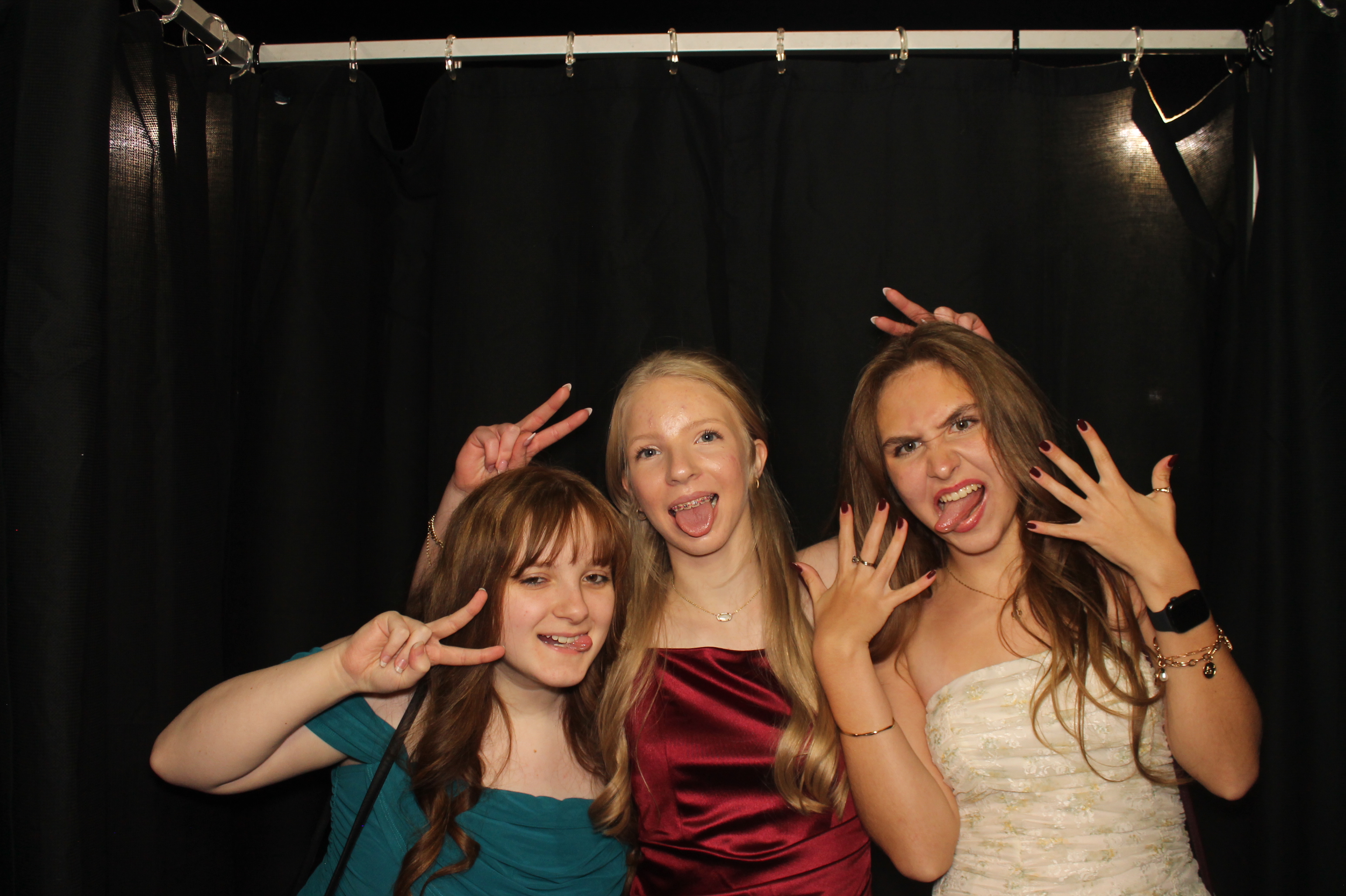 LHS Homecoming | View more photos from the event at gallery.photoboothcincy.com/u/PhotoBoothCincy/LHS-Homecoming